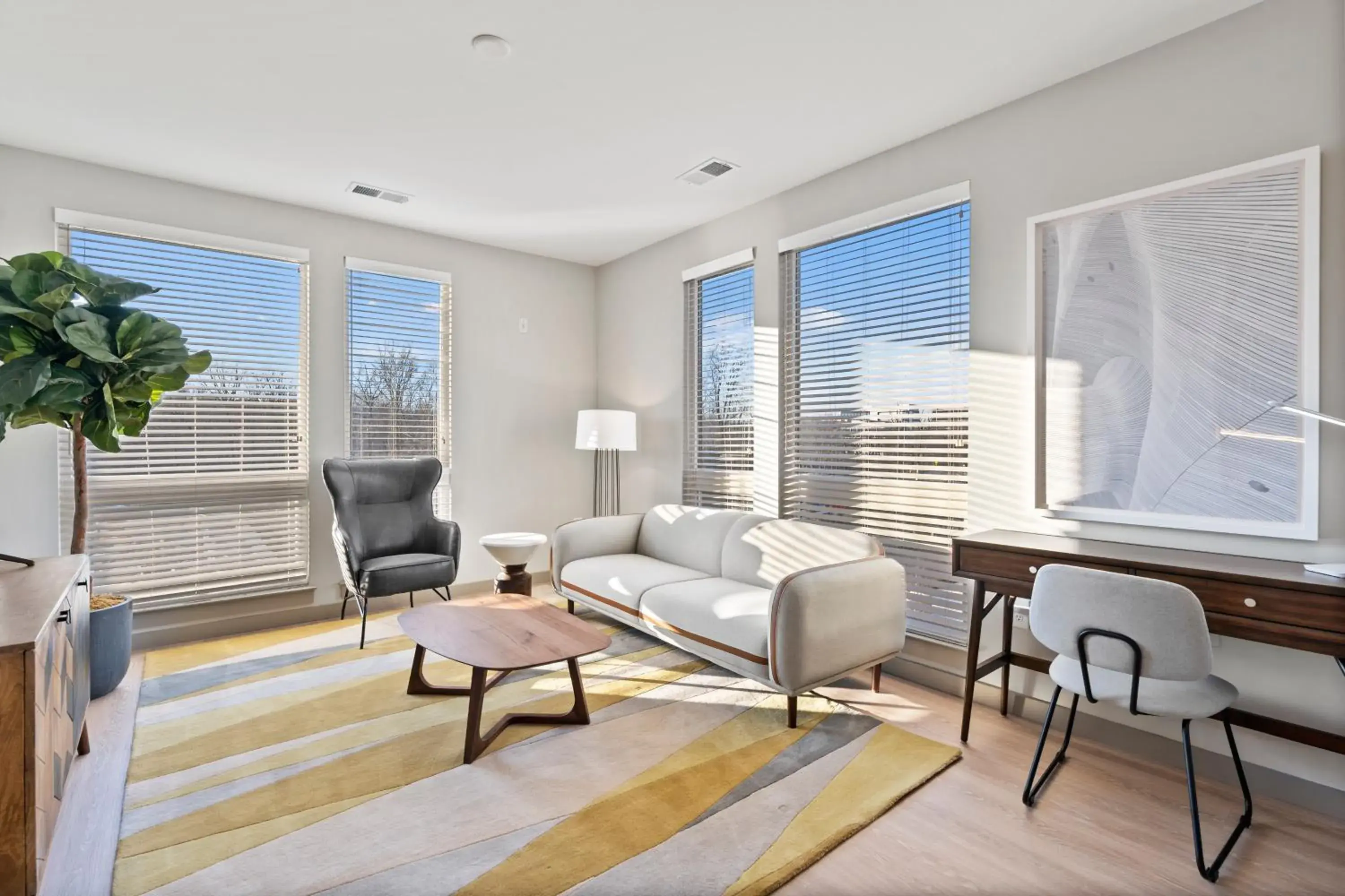 One Bedroom Apartment with Den and Balcony in WhyHotel by Placemakr, Columbia One Bedroom Apartment with Den and Balcony in WhyHotel by Placemakr, Columbia