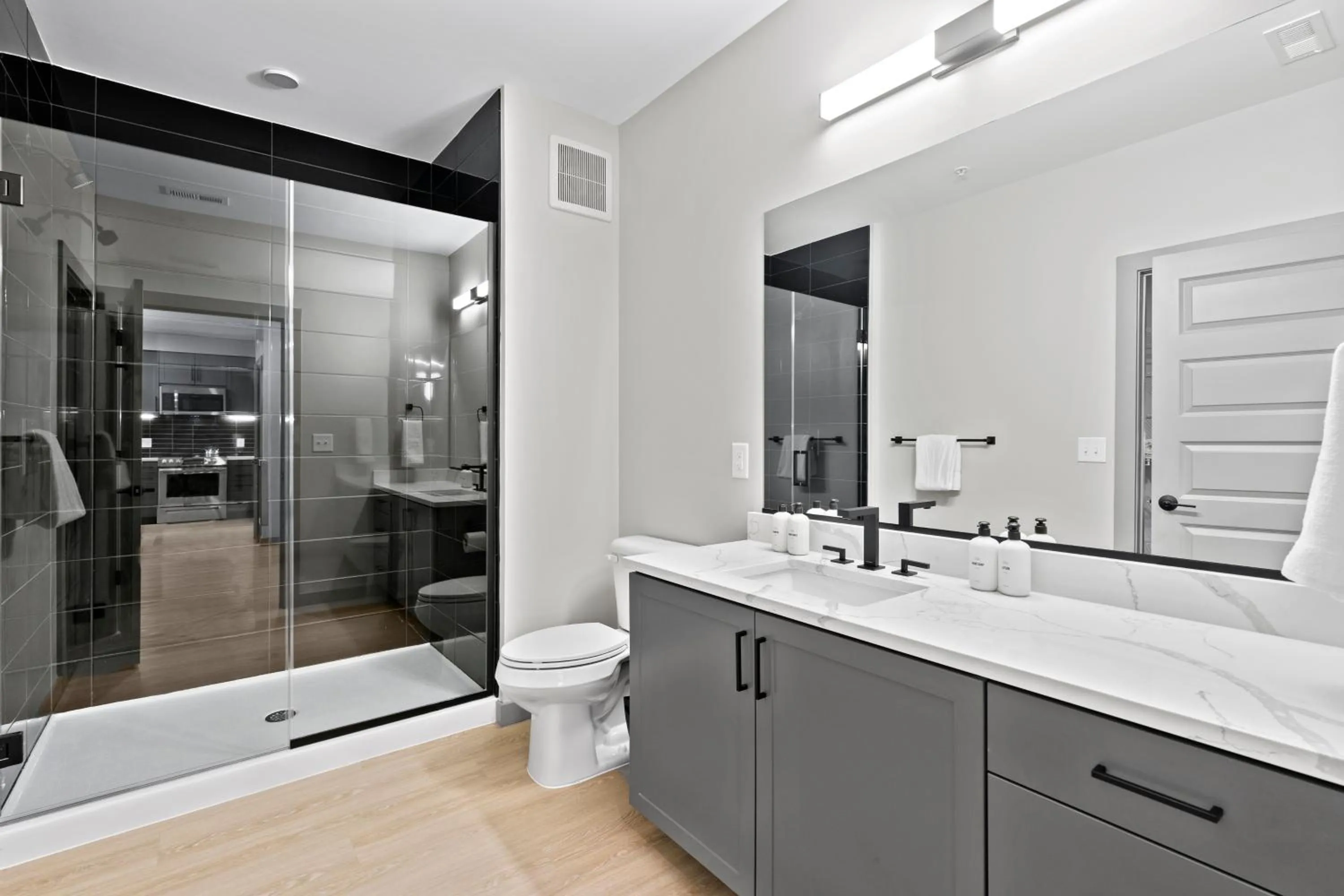Bathroom in WhyHotel by Placemakr, Columbia