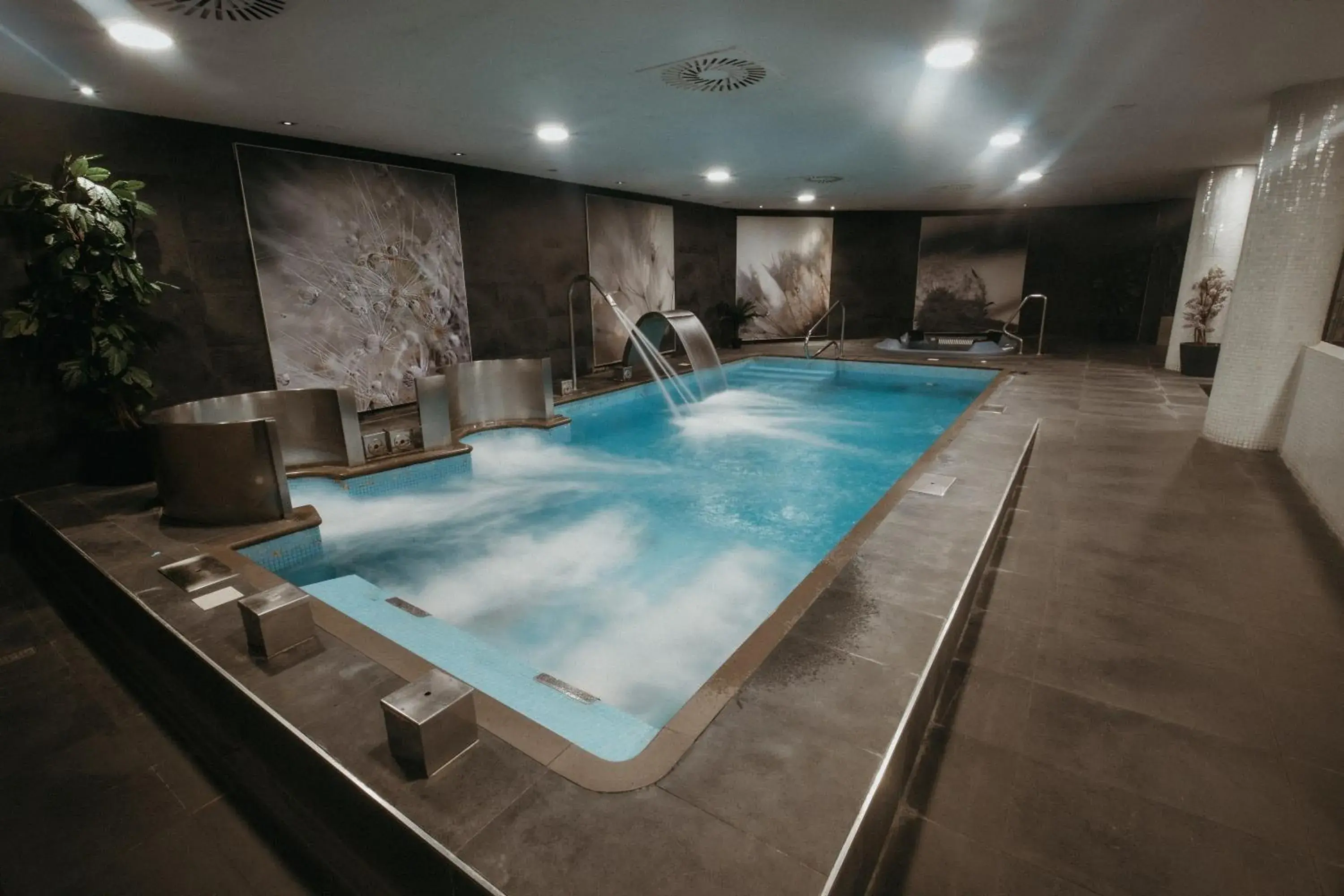 Spa and wellness centre/facilities in AZZ Asturias LangreHotel & Spa Spa and wellness centre/facilities in AZZ Asturias LangreHotel & Spa