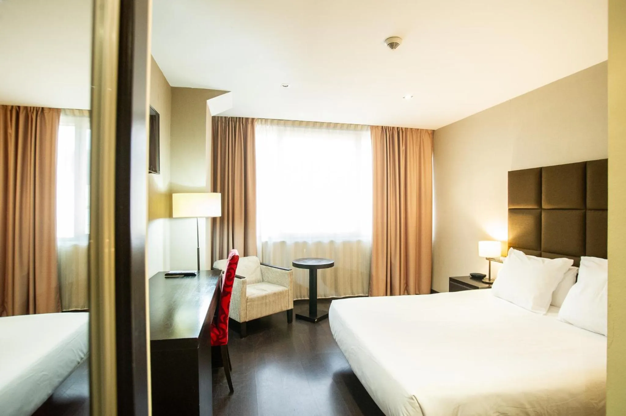 Bed in AZZ Asturias LangreHotel & Spa