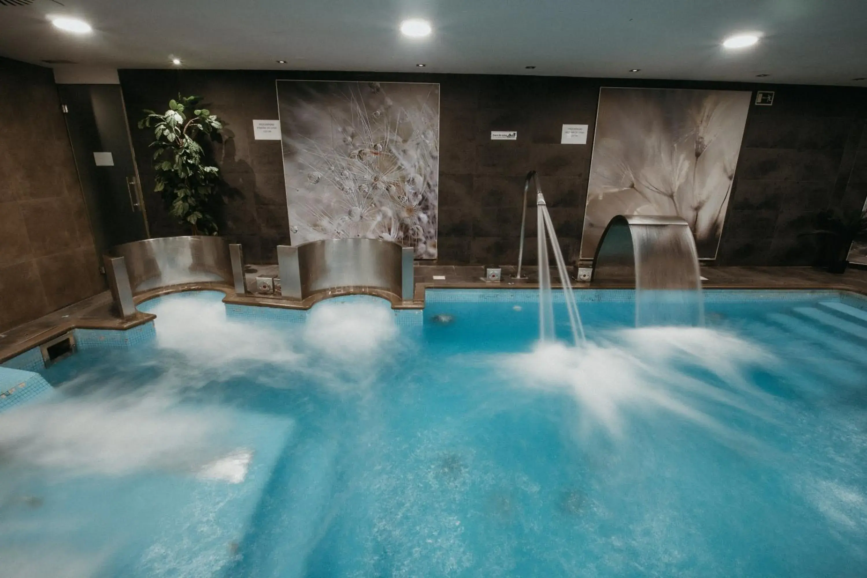 Spa and wellness centre/facilities in AZZ Asturias LangreHotel & Spa Spa and wellness centre/facilities in AZZ Asturias LangreHotel & Spa