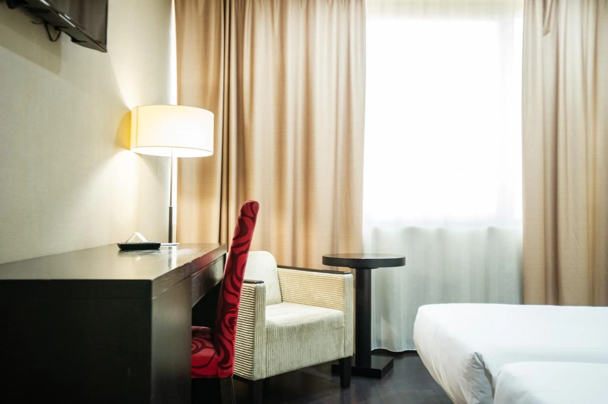 Bed in AZZ Asturias LangreHotel & Spa