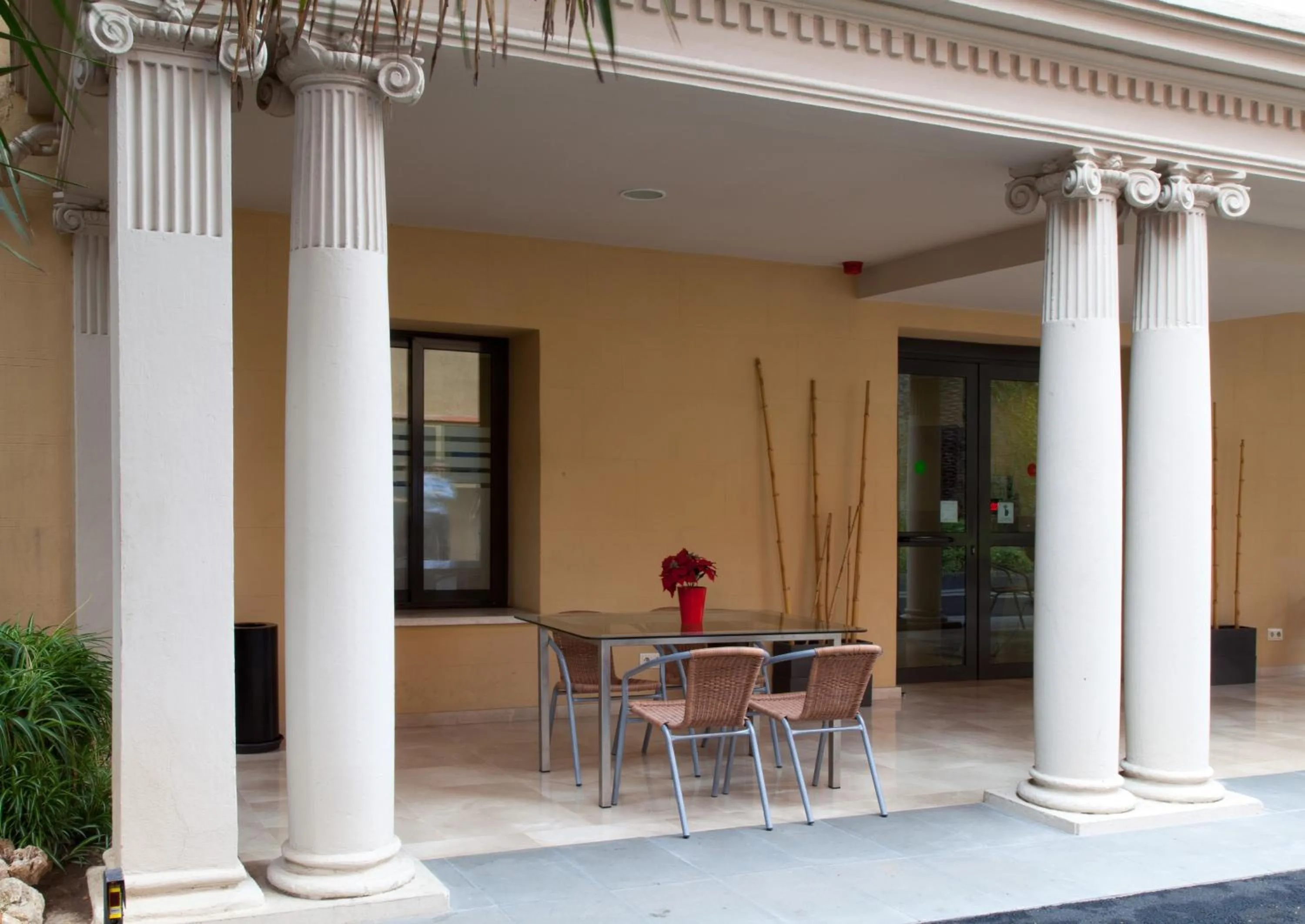 Patio in Residència Erasmus Gracia