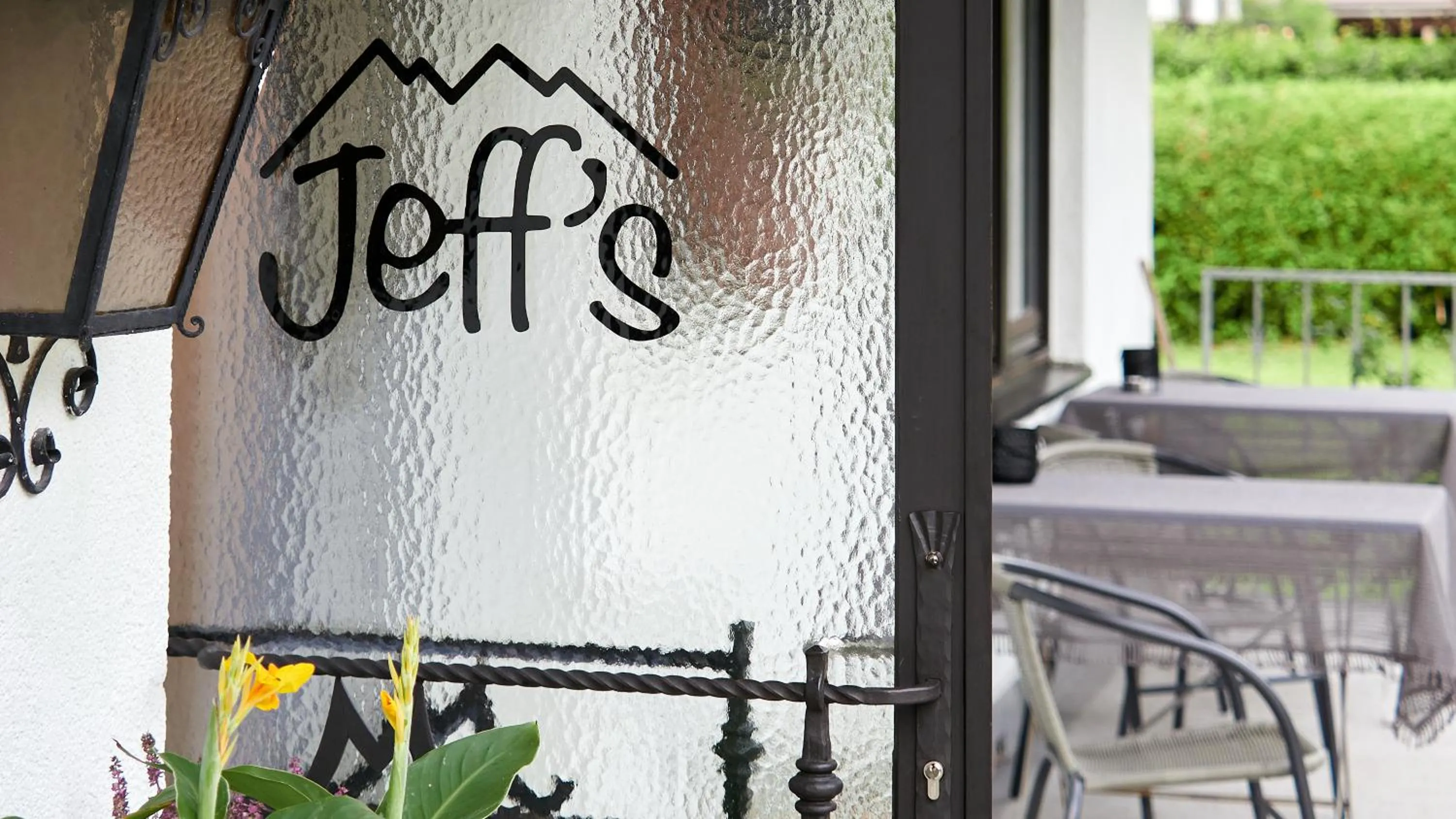 Staff in Jeff's - Rooms with a mountain view