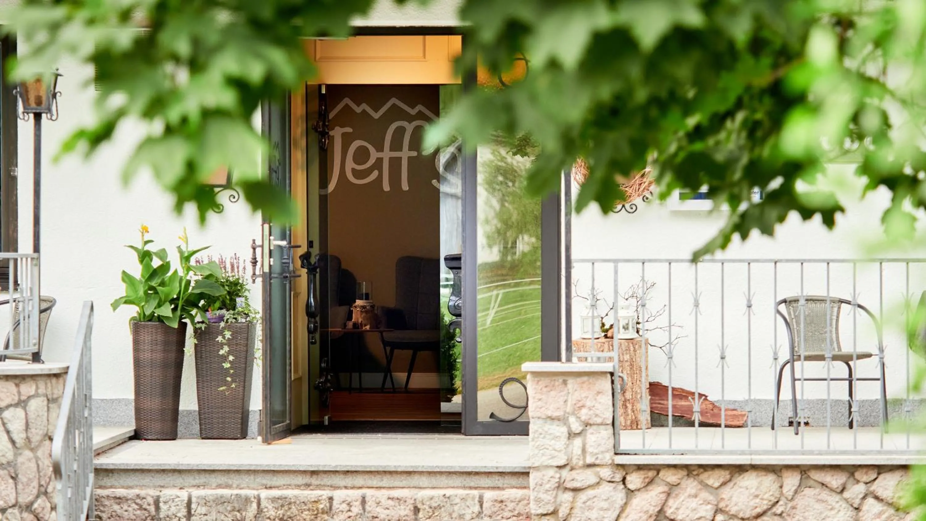 Staff in Jeff's - Rooms with a mountain view