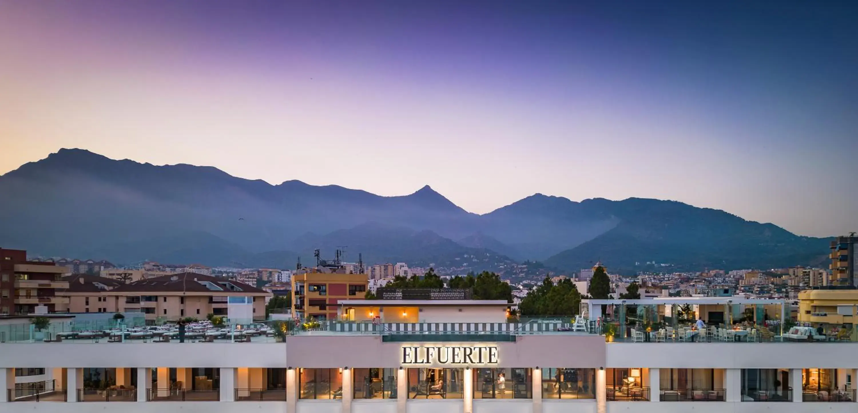 Restaurant/places to eat in El Fuerte Marbella Restaurant/places to eat in El Fuerte Marbella