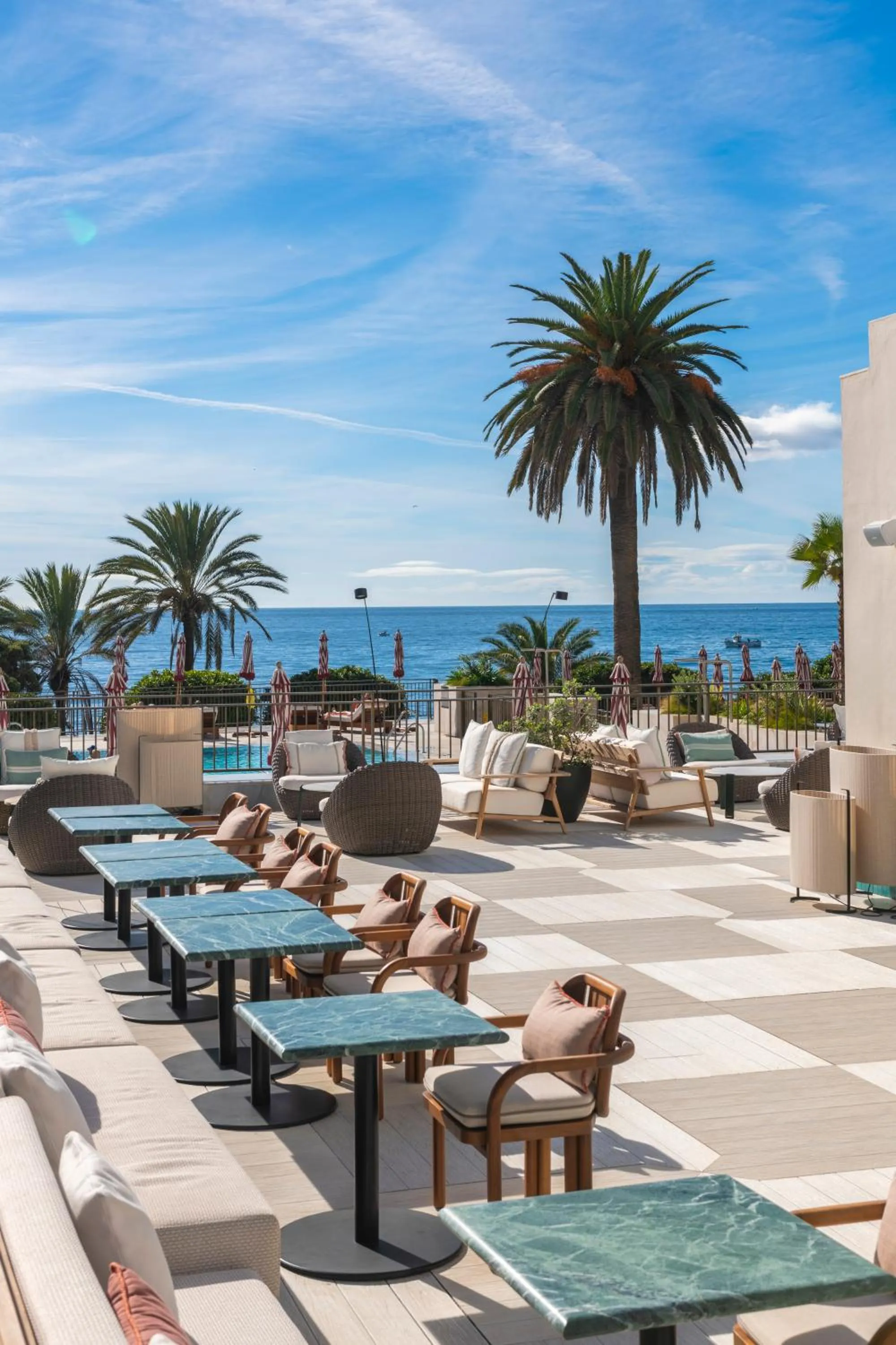 Lounge or bar in El Fuerte Marbella