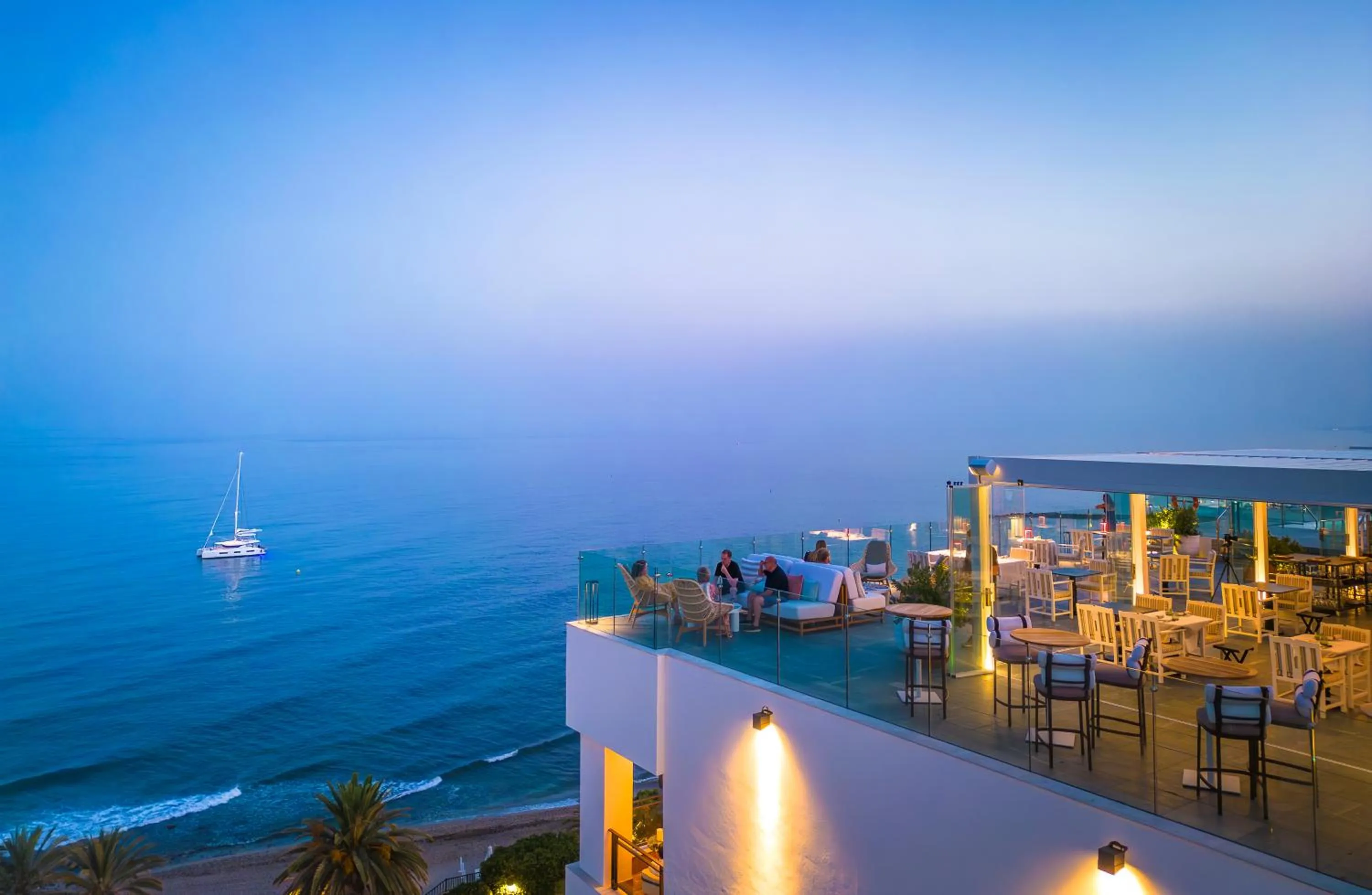 Restaurant/places to eat in El Fuerte Marbella