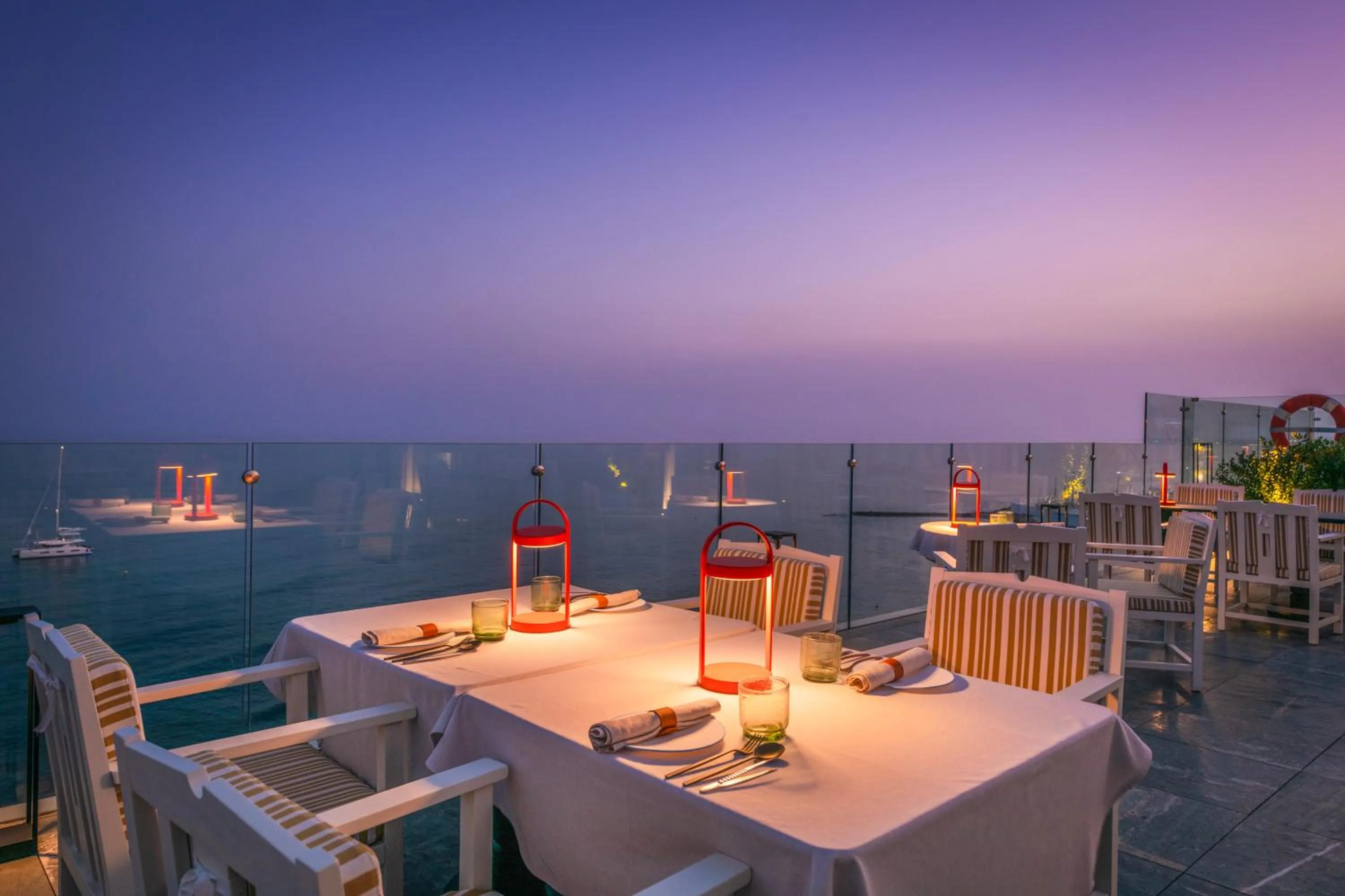 Restaurant/places to eat in El Fuerte Marbella