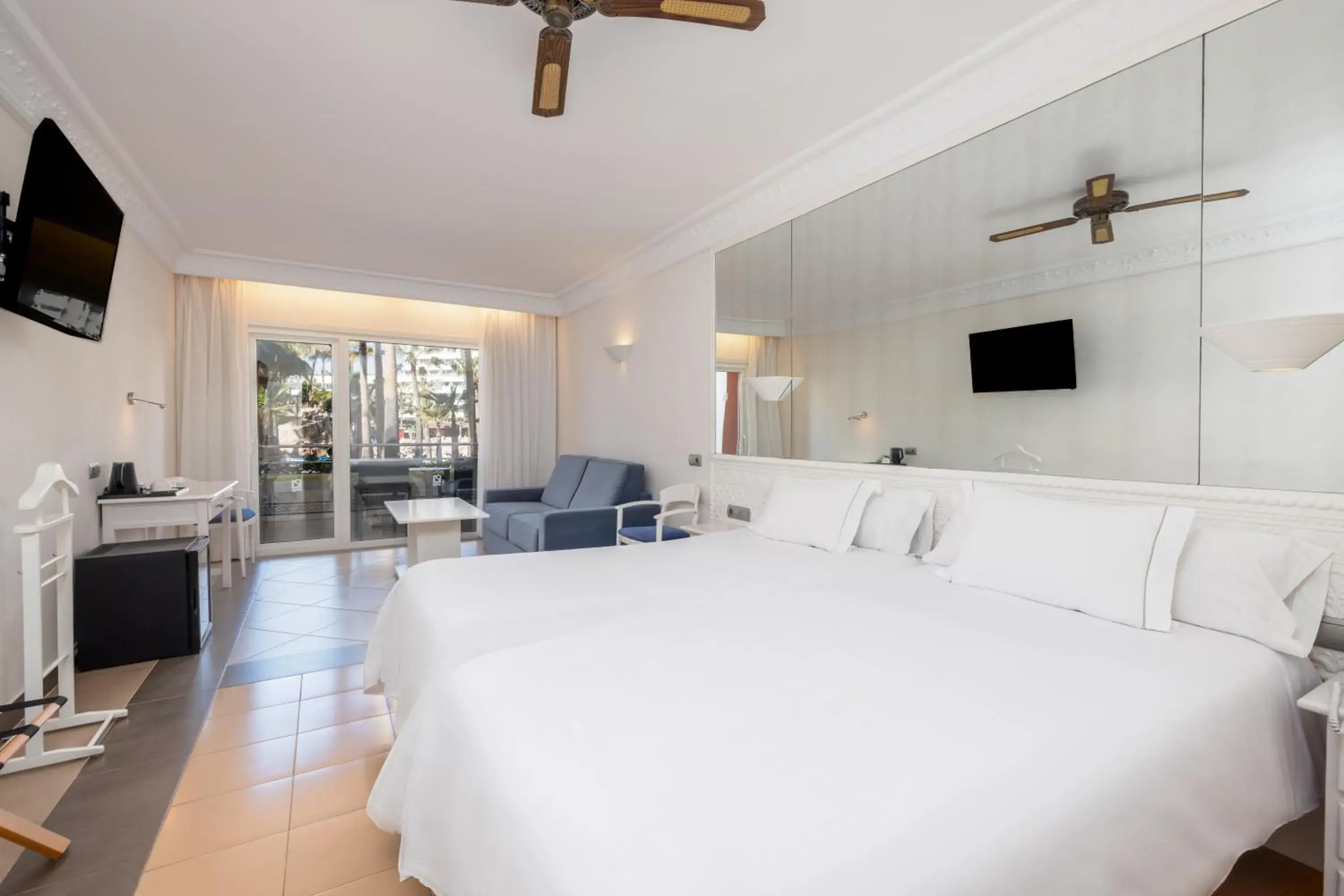 Bed in Playacapricho Bed in Playacapricho