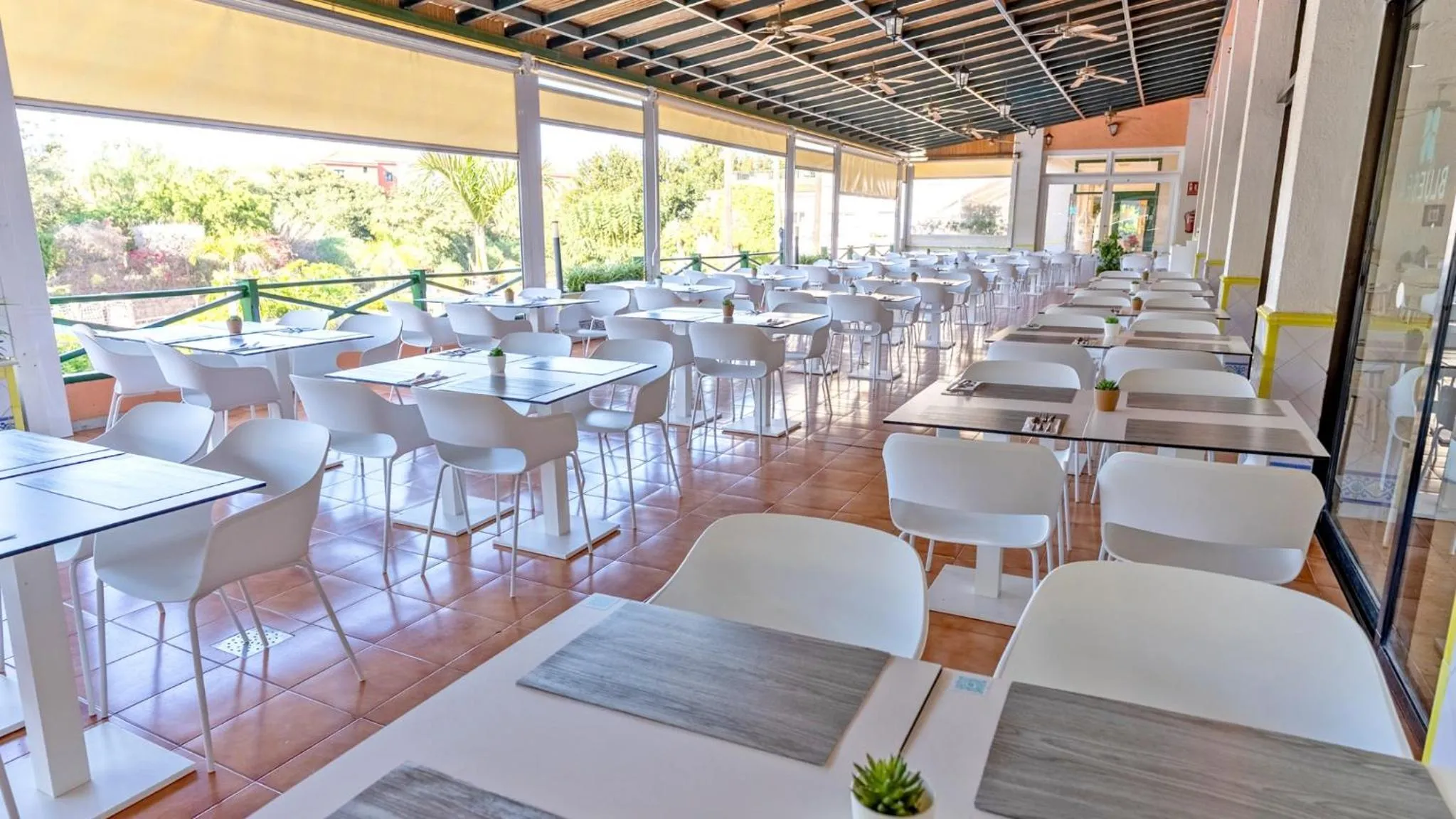 Restaurant/places to eat in BLUESEA Costa Jardin & Spa