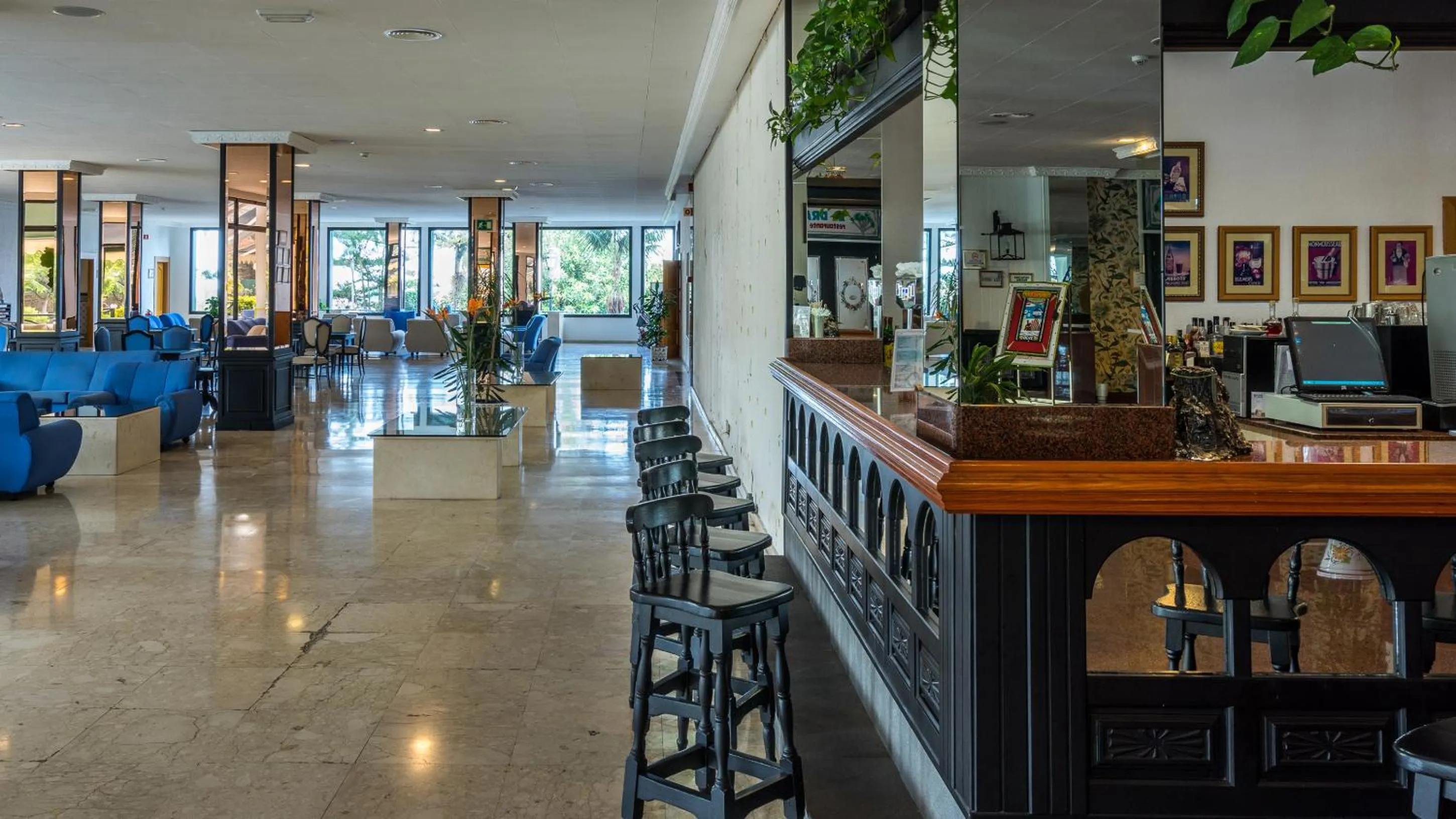 Lounge or bar in BLUESEA Costa Jardin & Spa