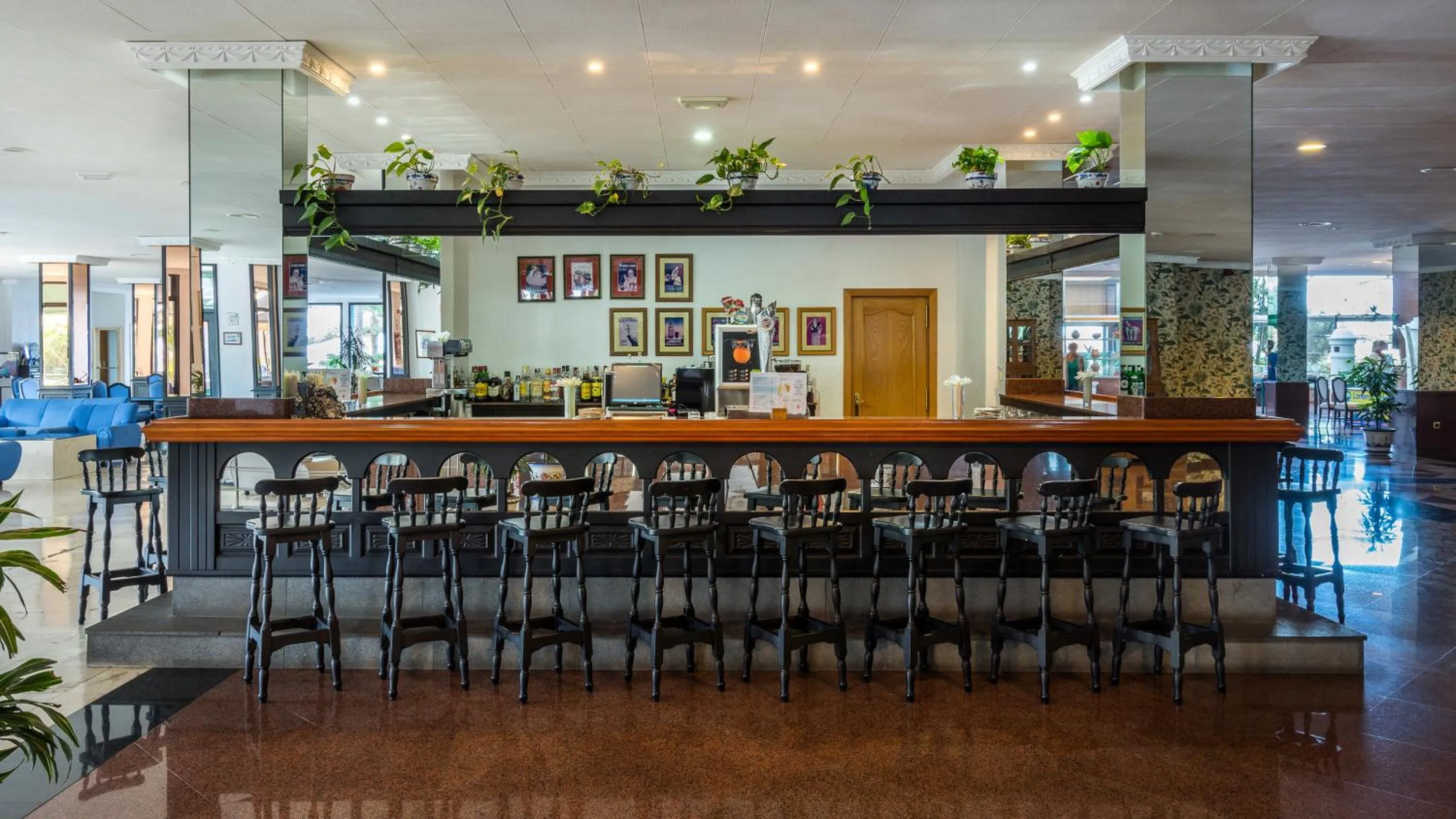 Lounge or bar in BLUESEA Costa Jardin & Spa