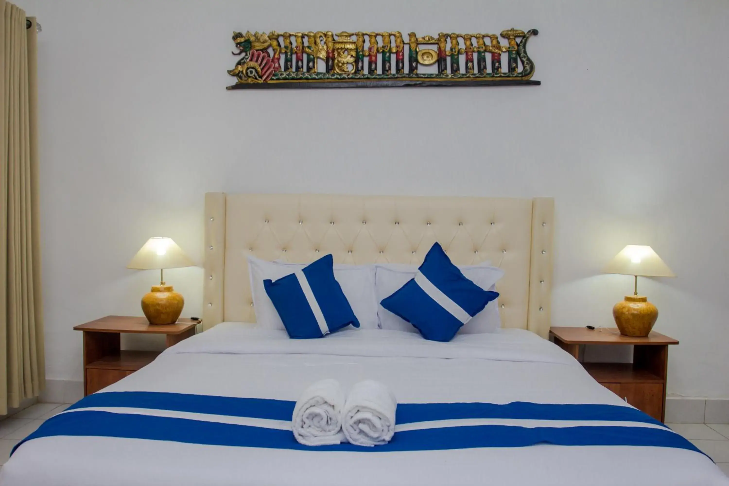 Bed in Matahari Inn Kuta Lombok Bed in Matahari Inn Kuta Lombok