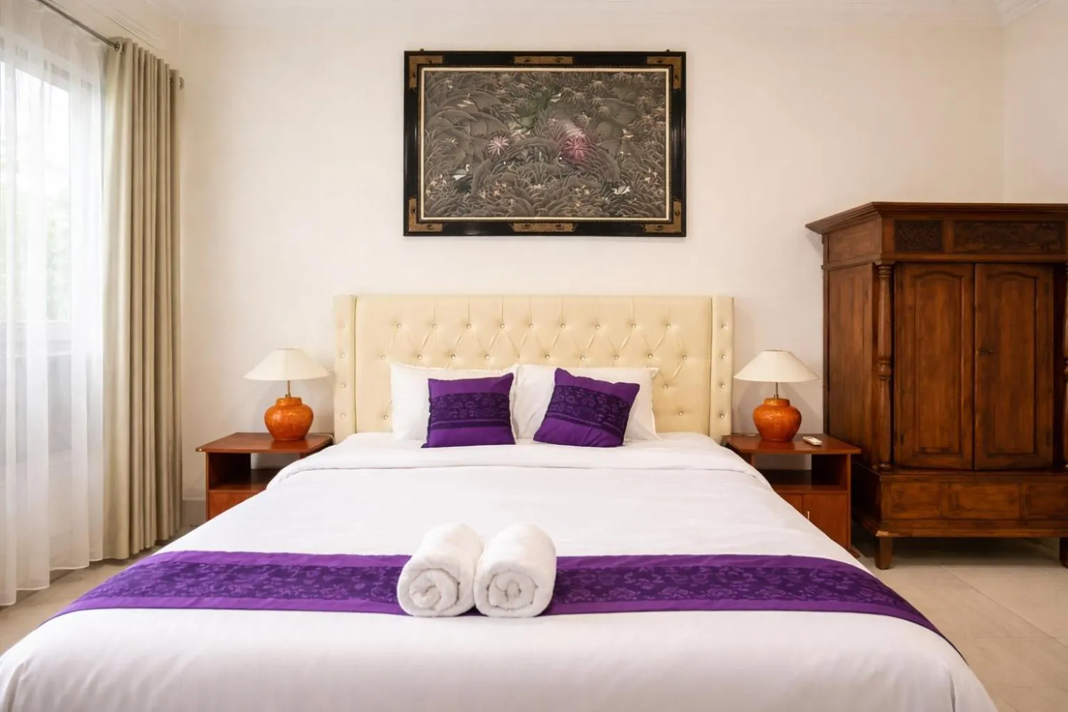 Bed in Matahari Inn Kuta Lombok