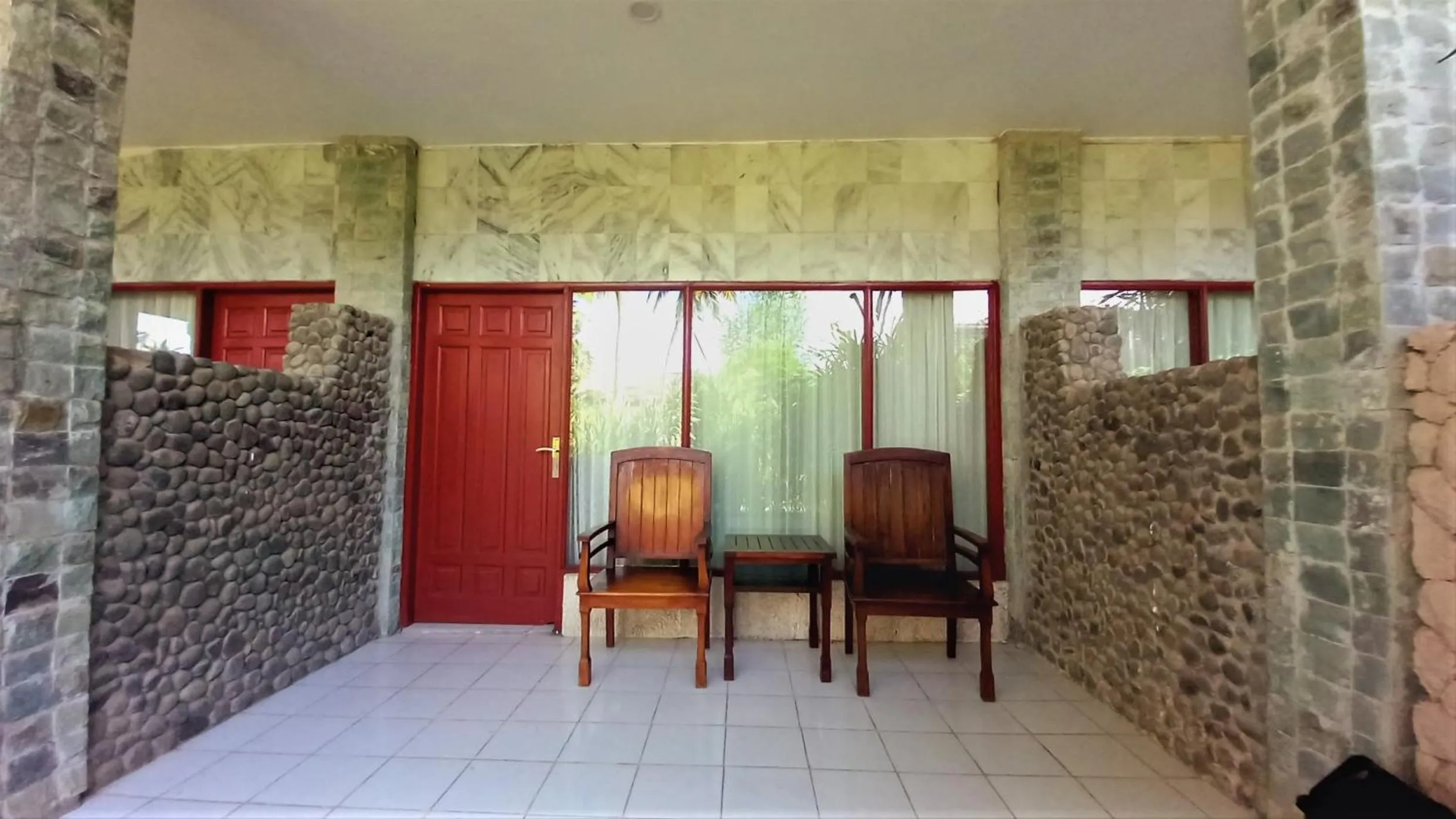 Balcony/Terrace in Matahari Inn Kuta Lombok