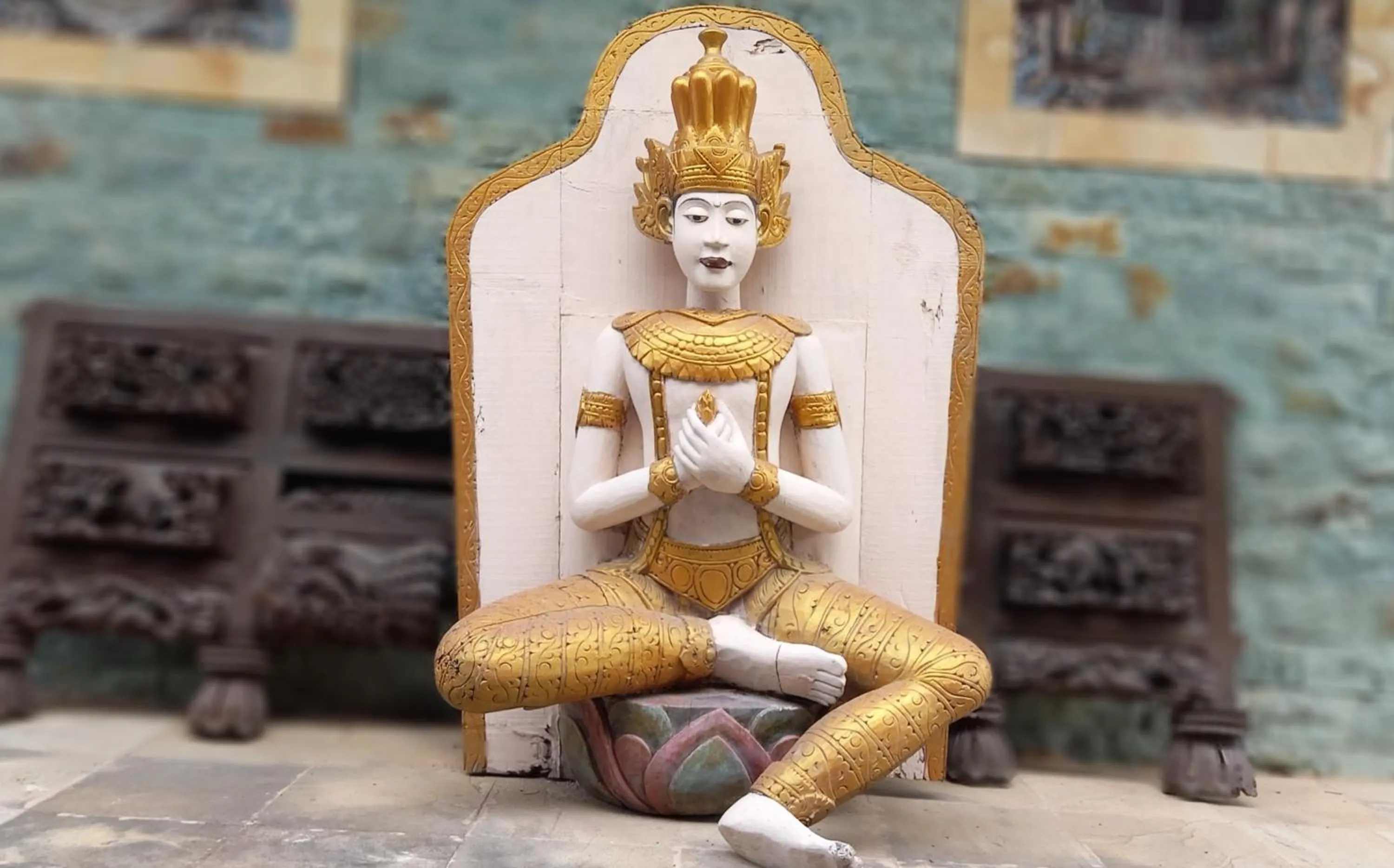 Decorative detail in Matahari Inn Kuta Lombok