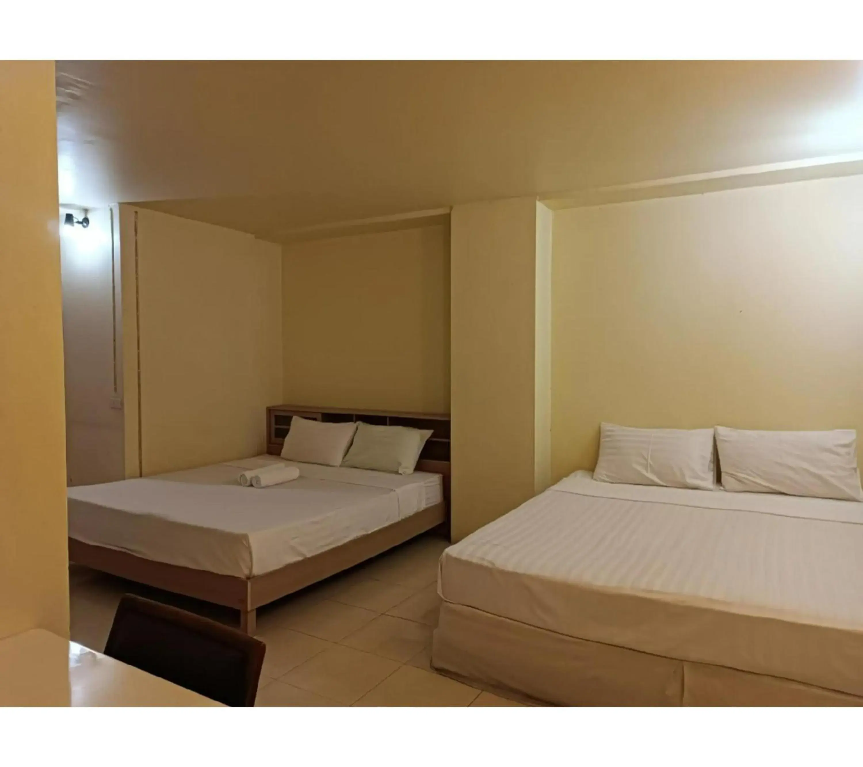 Photo of the whole room, Bed in Grandview Place Photo of the whole room, Bed in Grandview Place