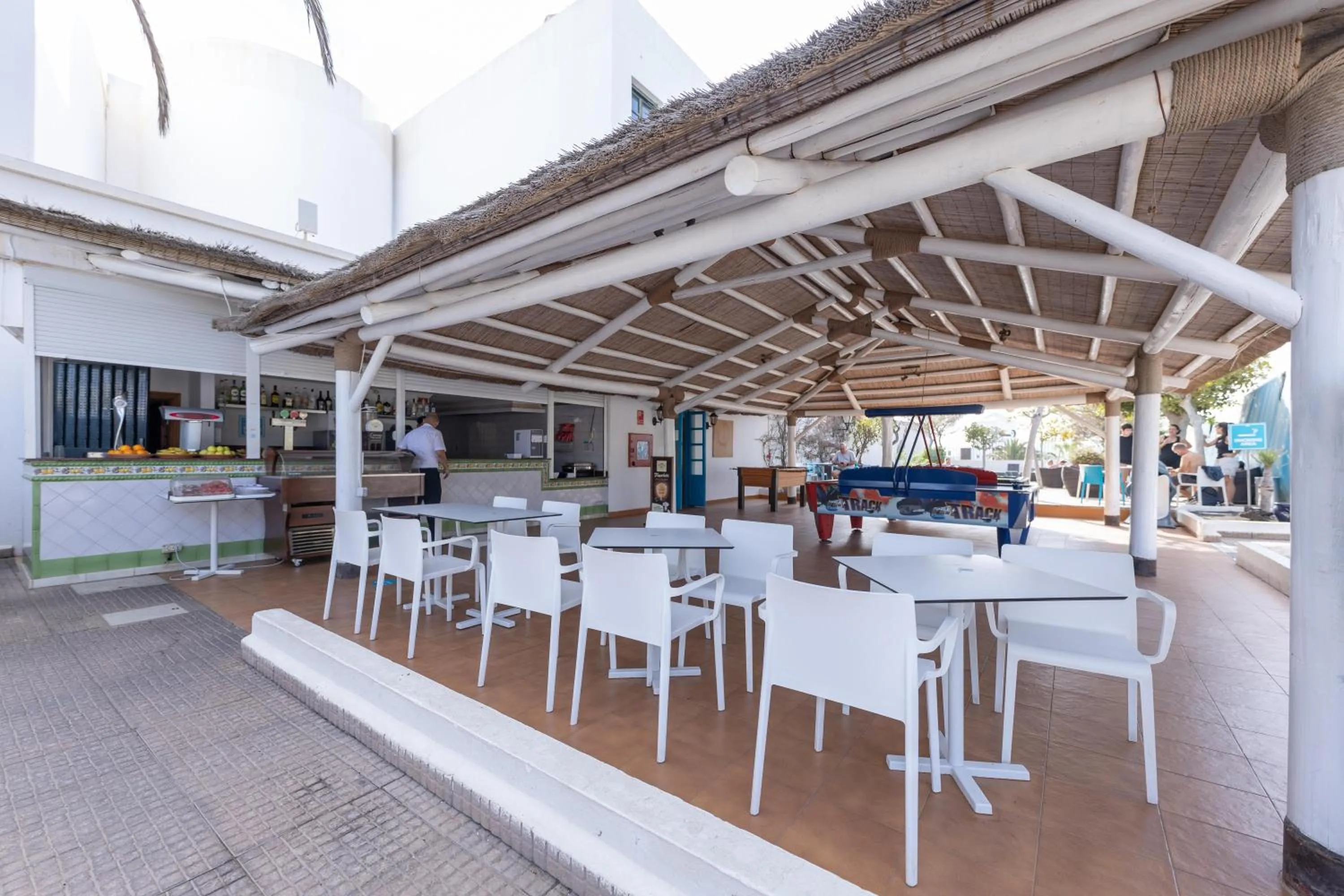 Lounge or bar in BLUESEA Costa Bastian