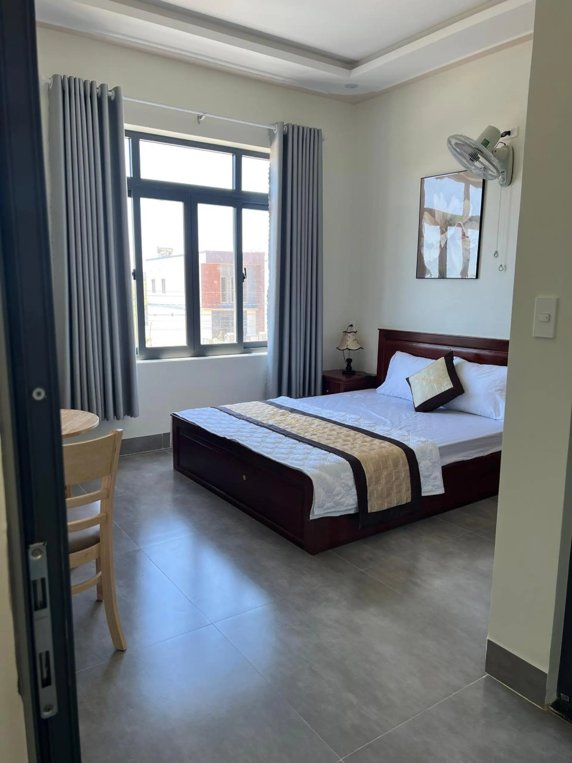 Bed in Hotel Hòa Bình