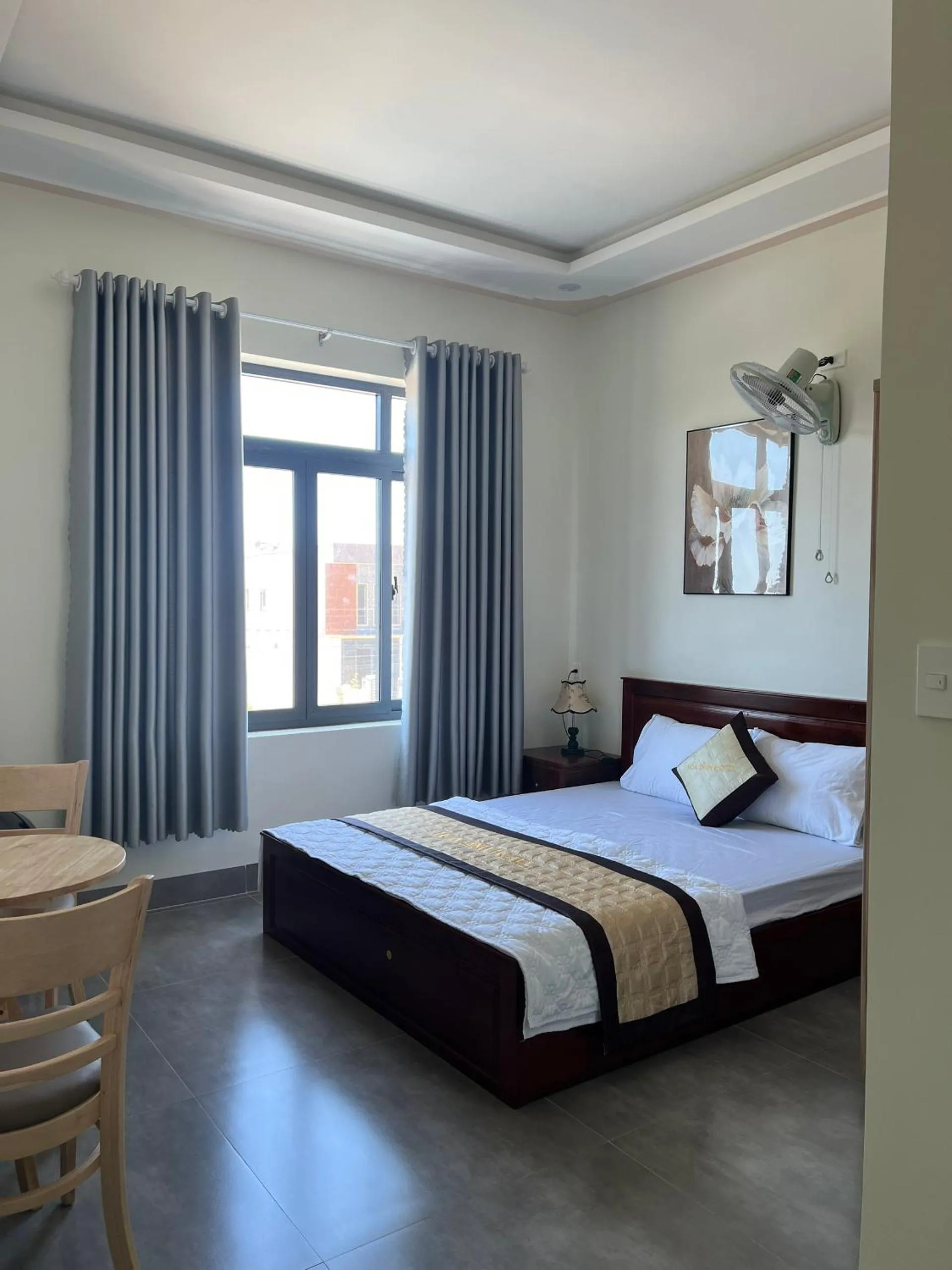 Bed in Hotel Hòa Bình