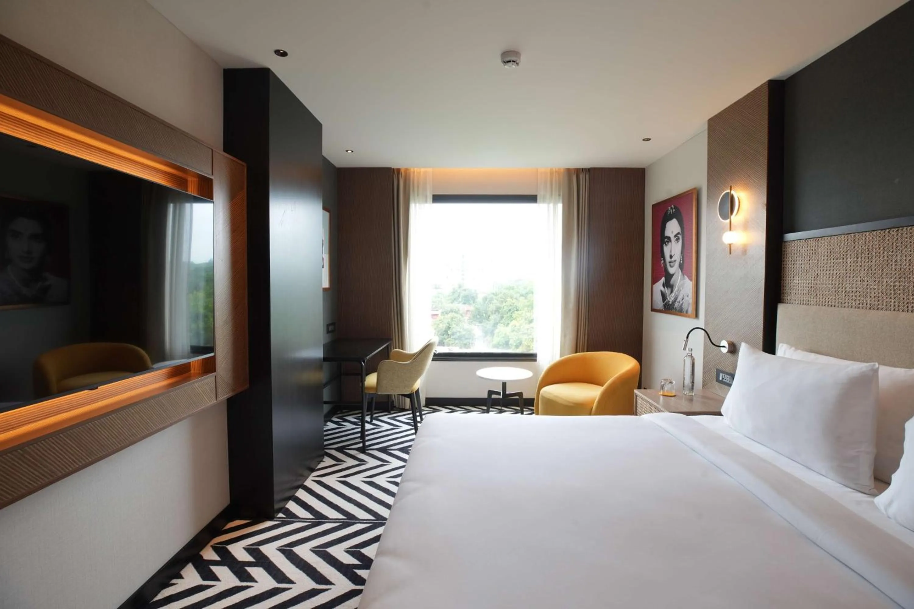 Bedroom, Bed in Parallel Hotel Udaipur, a member of Radisson Individuals