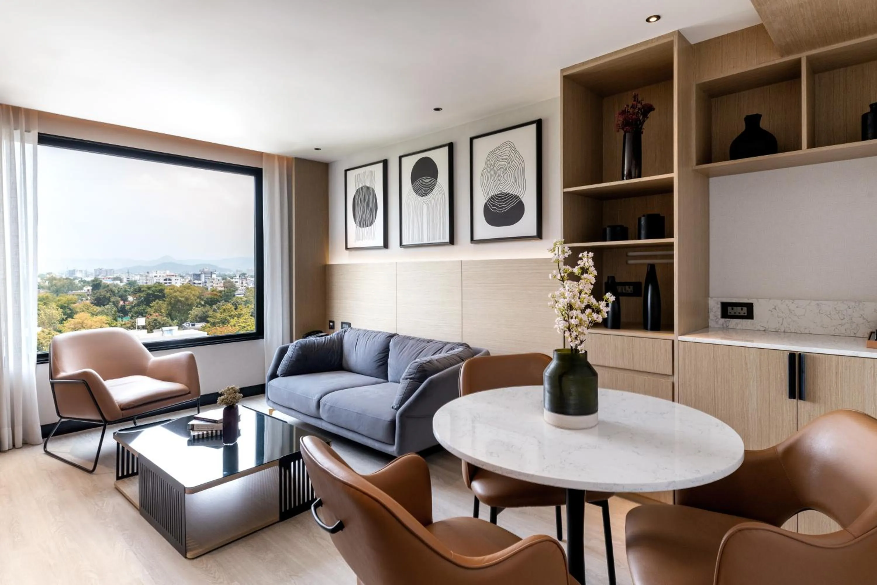 Living room in Parallel Hotel Udaipur, a member of Radisson Individuals