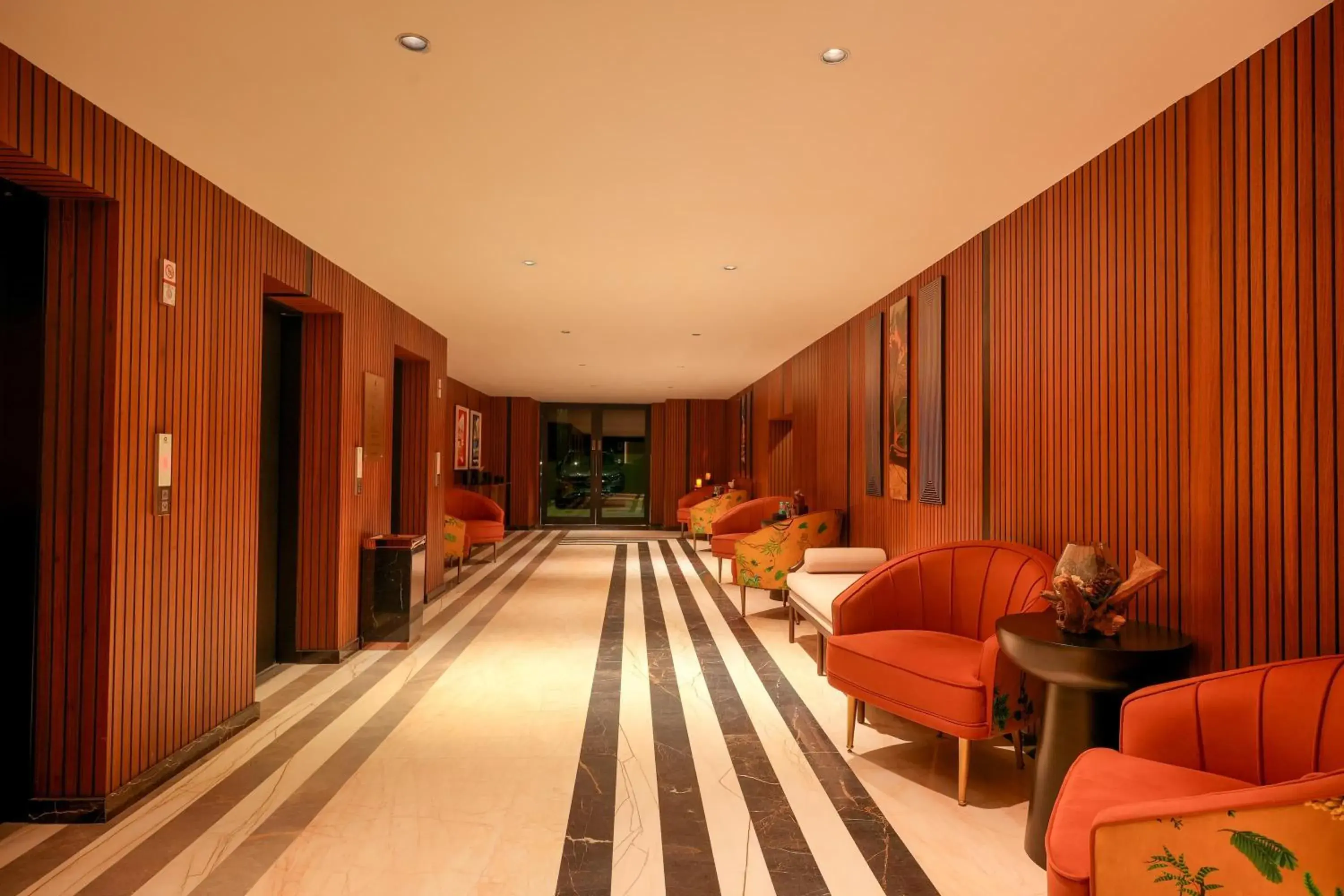 Lobby or reception in Parallel Hotel Udaipur, a member of Radisson Individuals Lobby or reception in Parallel Hotel Udaipur, a member of Radisson Individuals