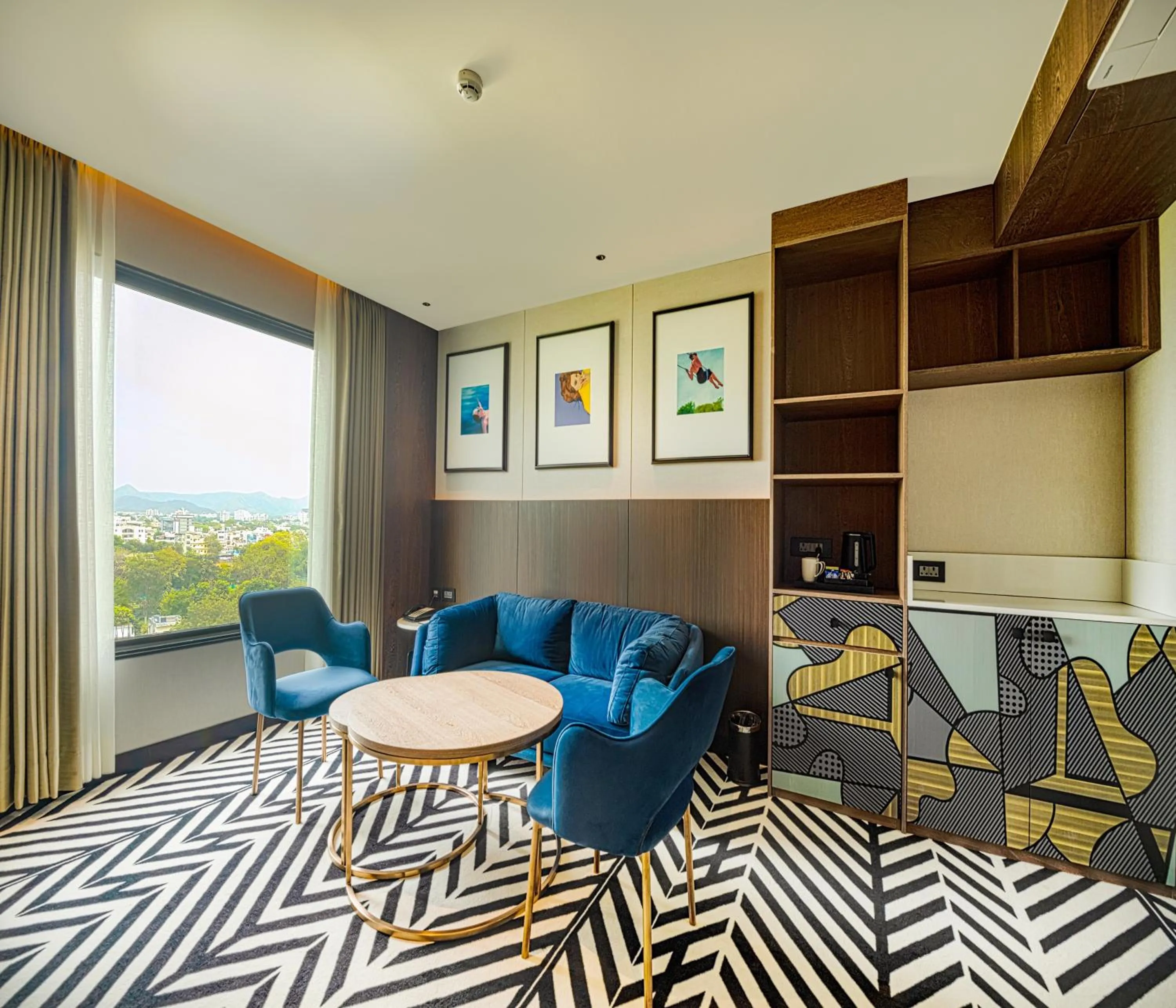 Living room in Parallel Hotel Udaipur, a member of Radisson Individuals