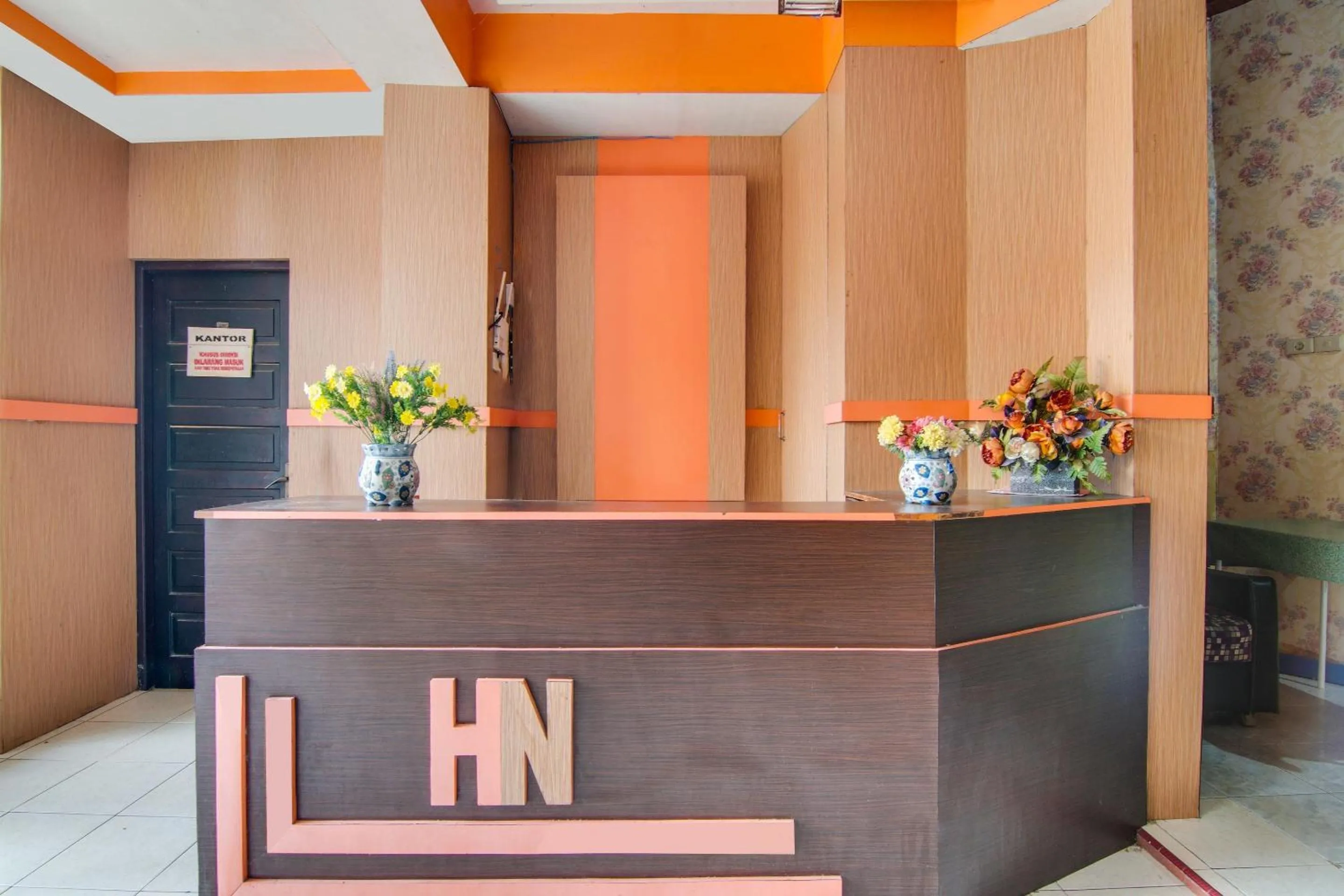 Lobby or reception in Hotel O Nirvana Homestay Syariah