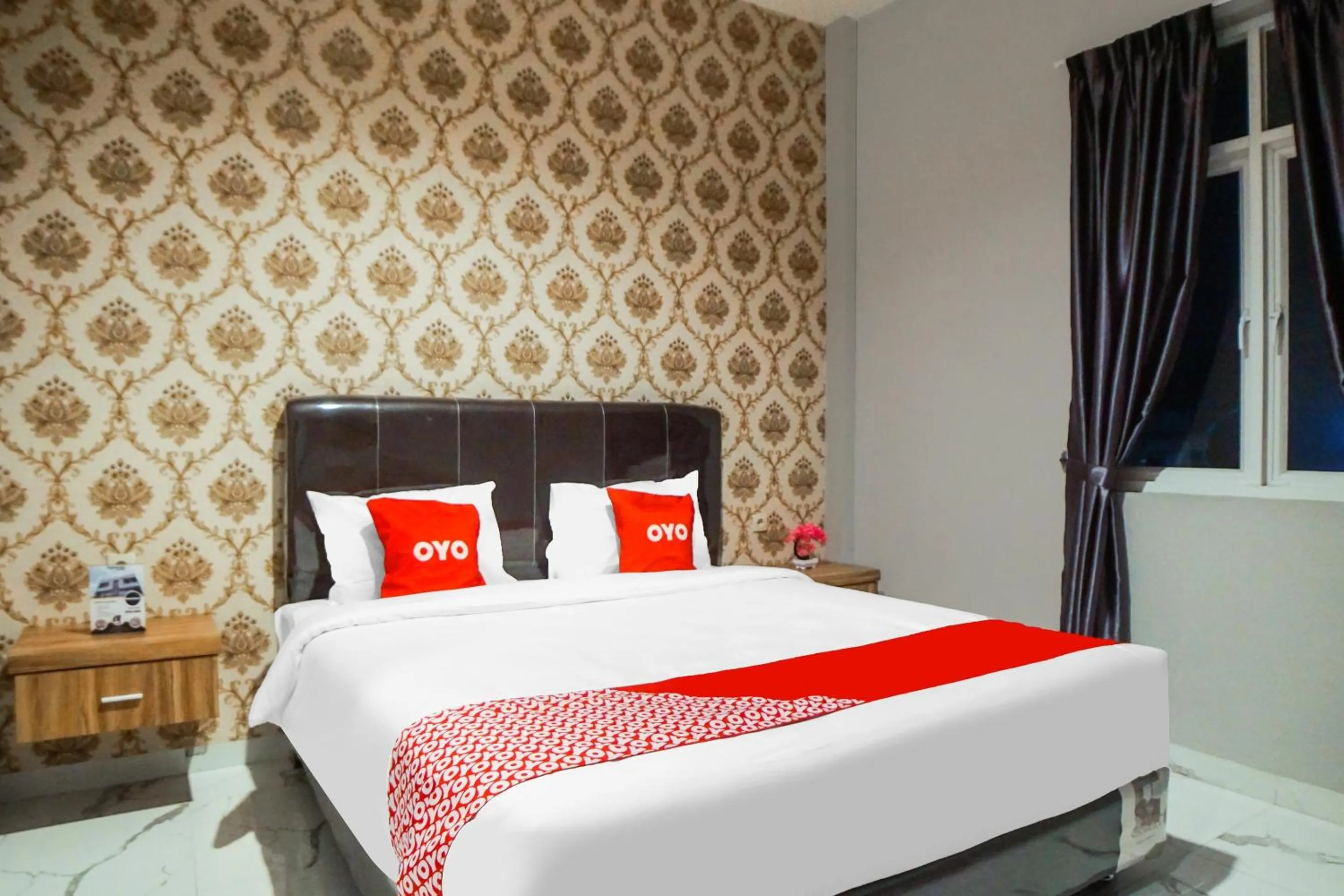 Bedroom, Bed in SUPER OYO Capital O 92066 Papakoel Hotel & Cafe