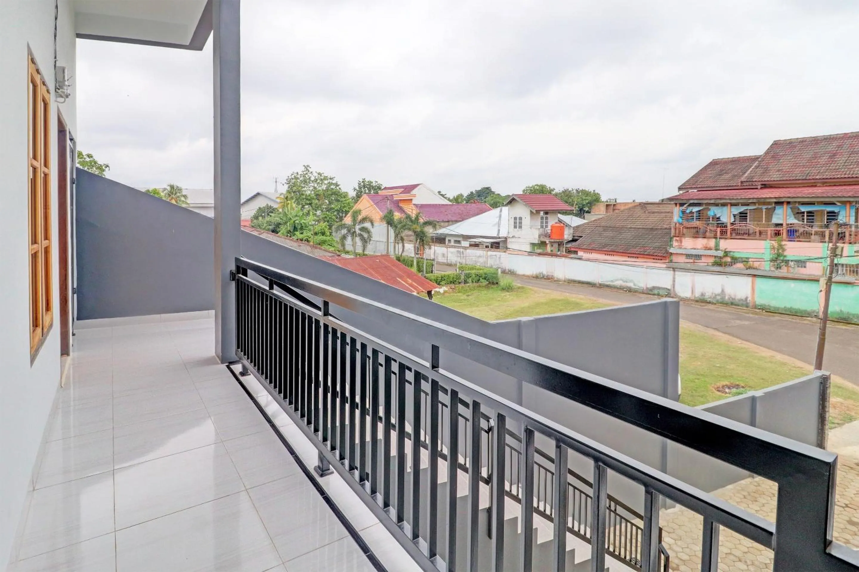 Lobby or reception in OYO 92057 Reny Kost Syariah