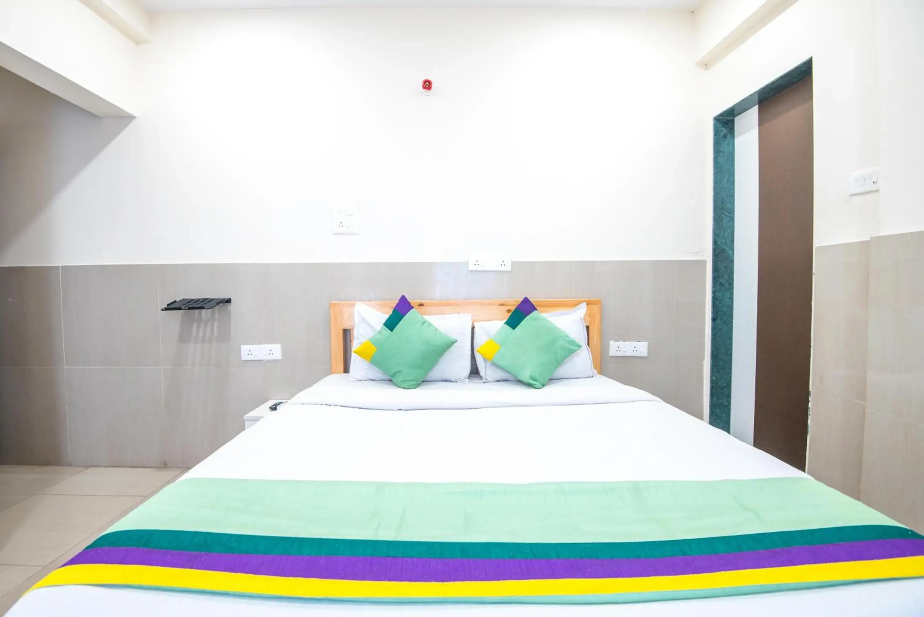 Bedroom, Bed in Treebo Empire Executive Premium, Hinjewadi Bedroom, Bed in Treebo Empire Executive Premium, Hinjewadi