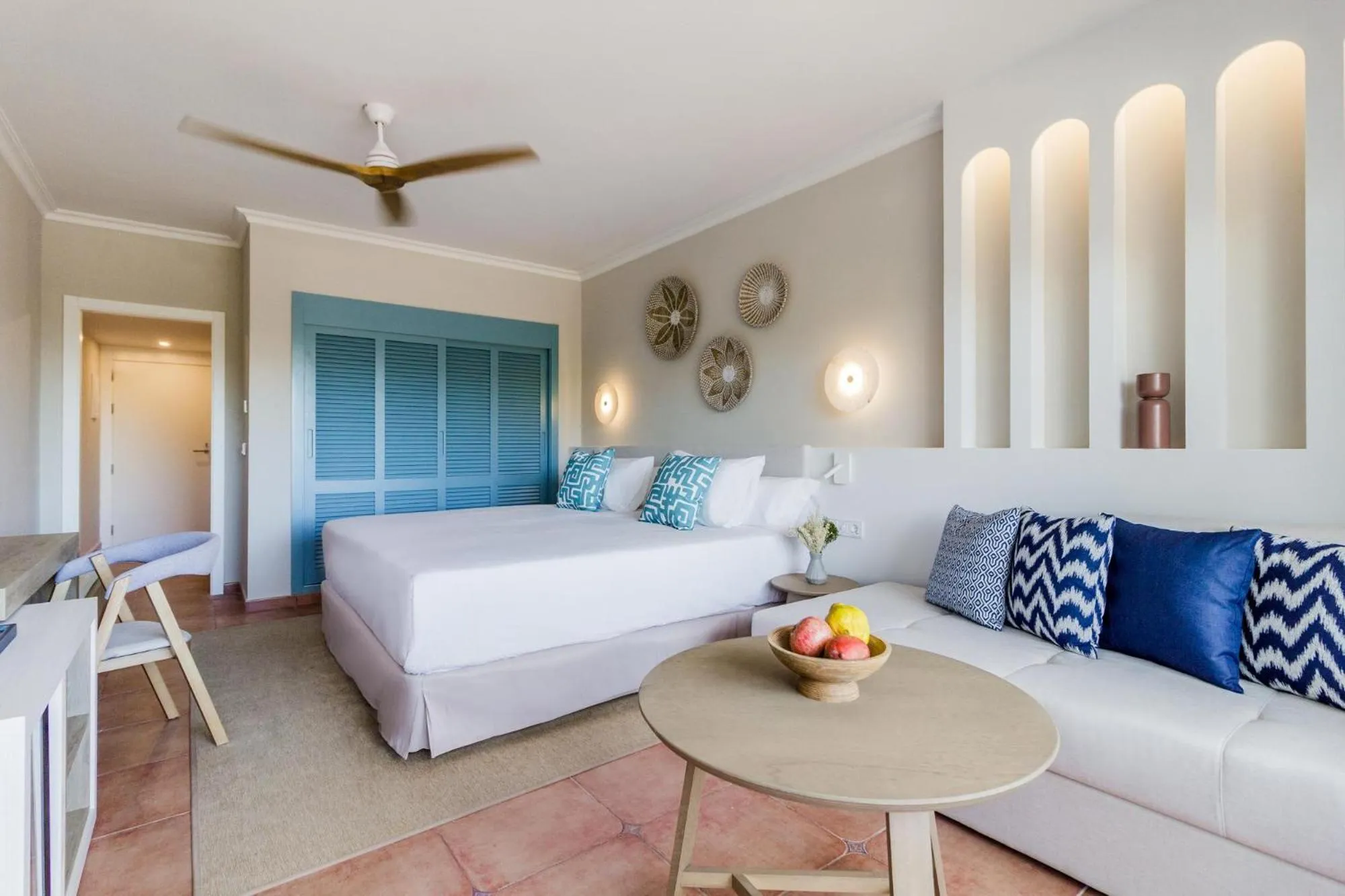 Photo of the whole room, Bed in METT Marbella Estepona