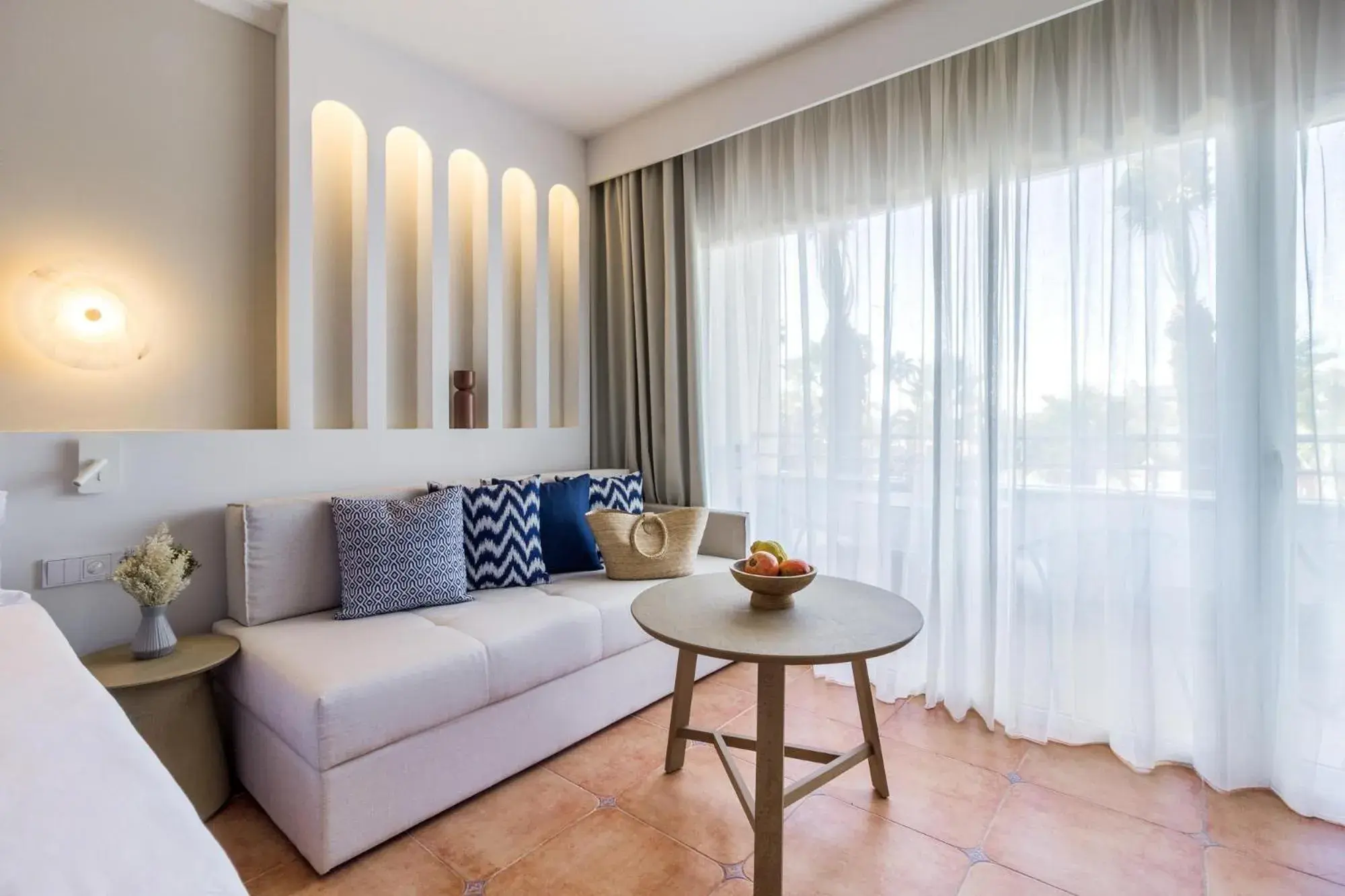 Photo of the whole room in METT Marbella Estepona Photo of the whole room in METT Marbella Estepona