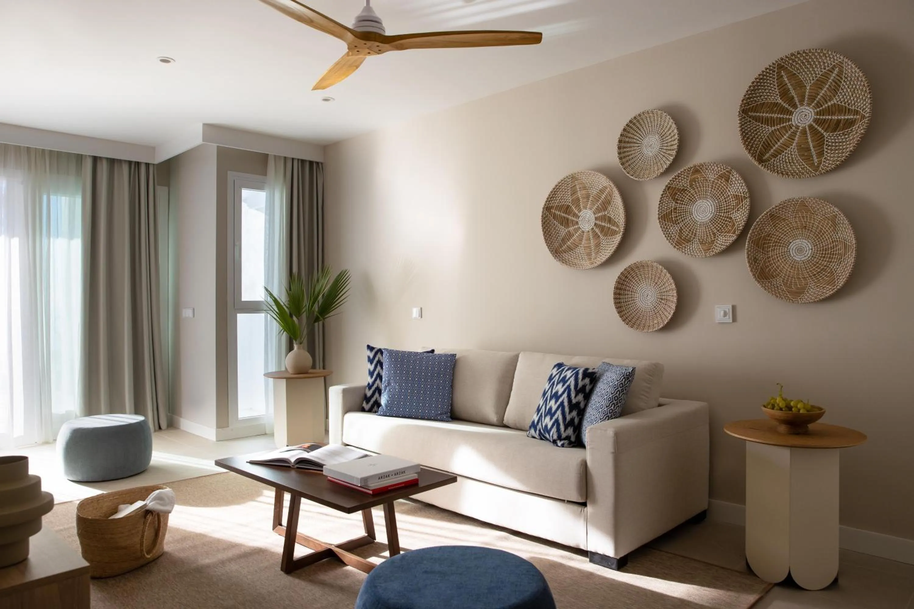 Photo of the whole room in METT Marbella Estepona