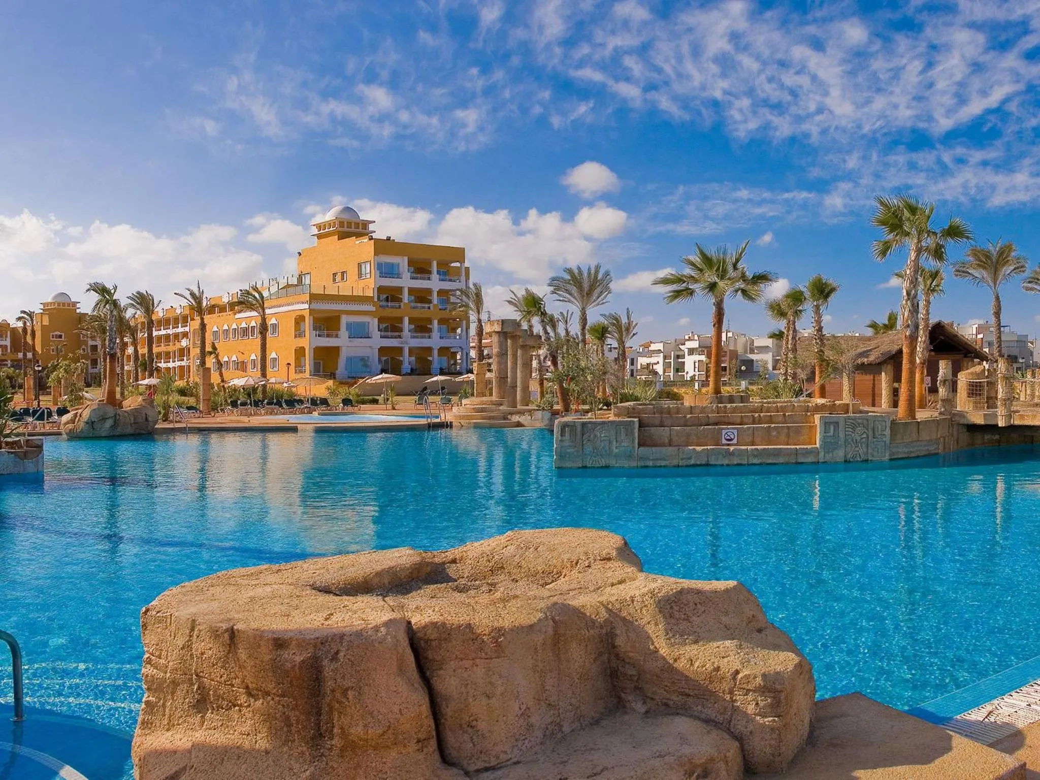 Swimming pool in Playazimbali