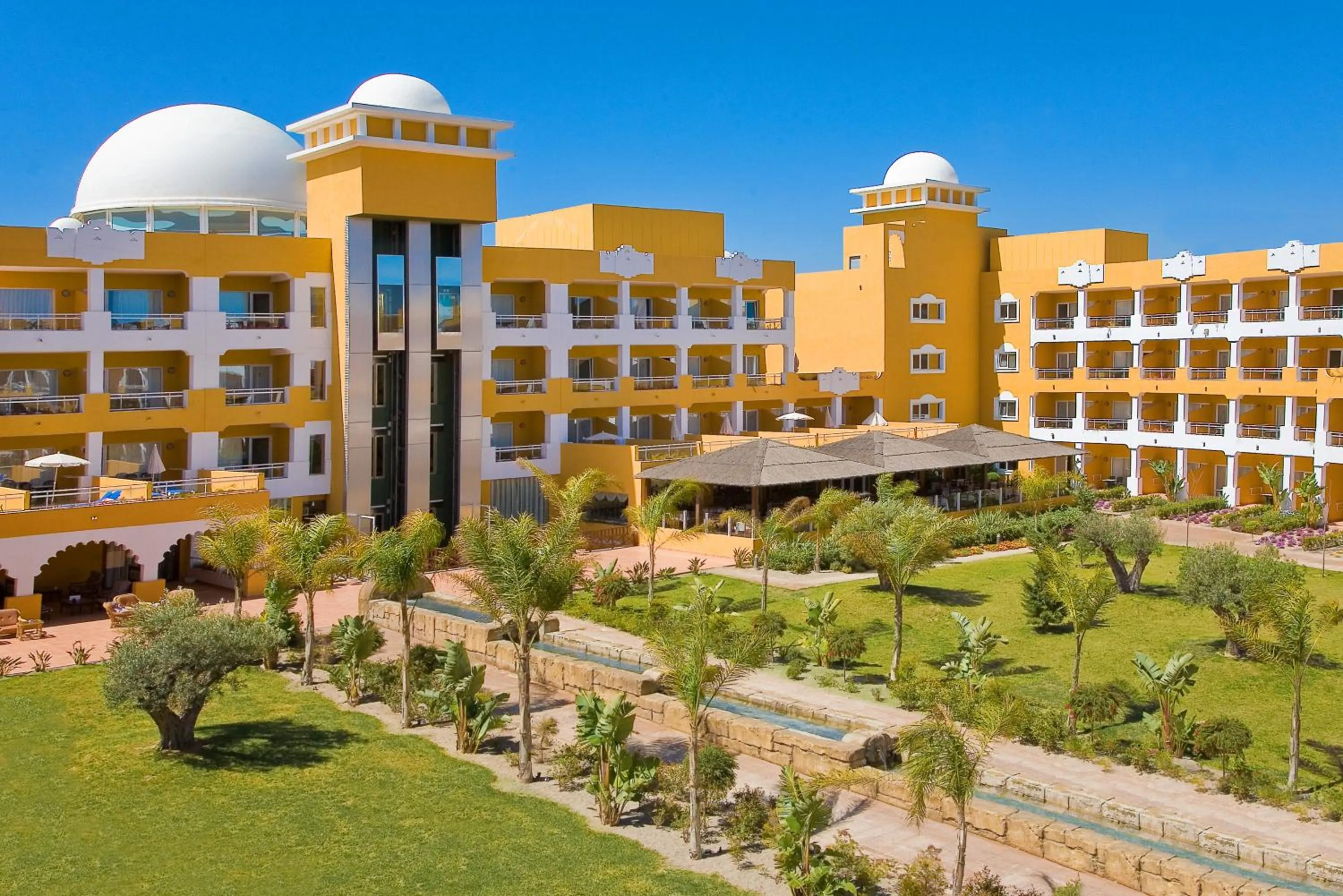 Garden in Playazimbali