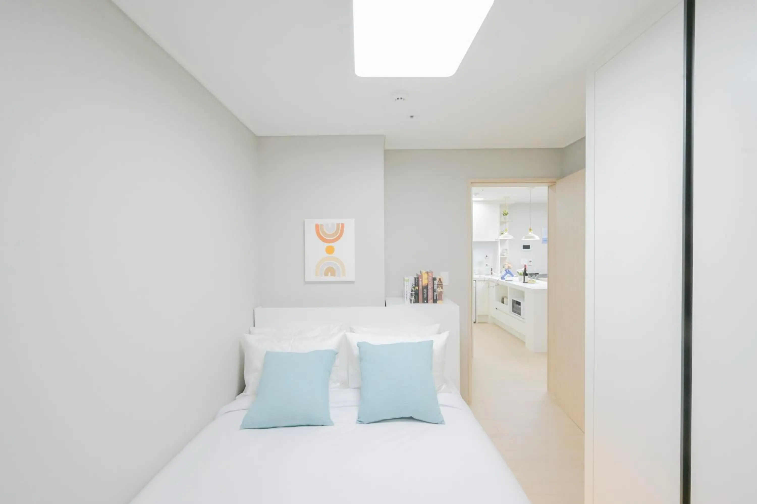 Bed in E7 YANGYANG JUKDO