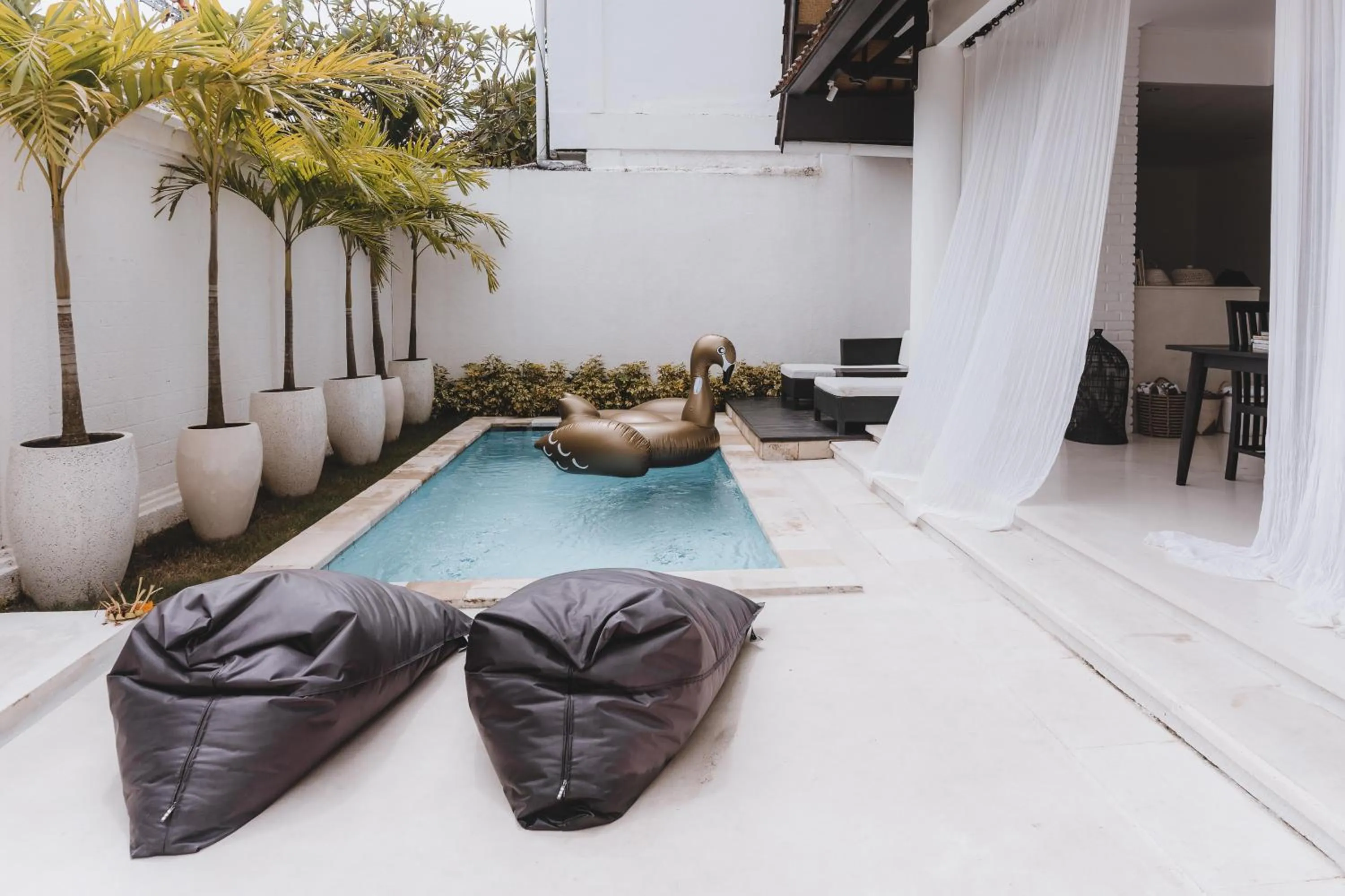 Swimming pool in Villa Manis Kecil