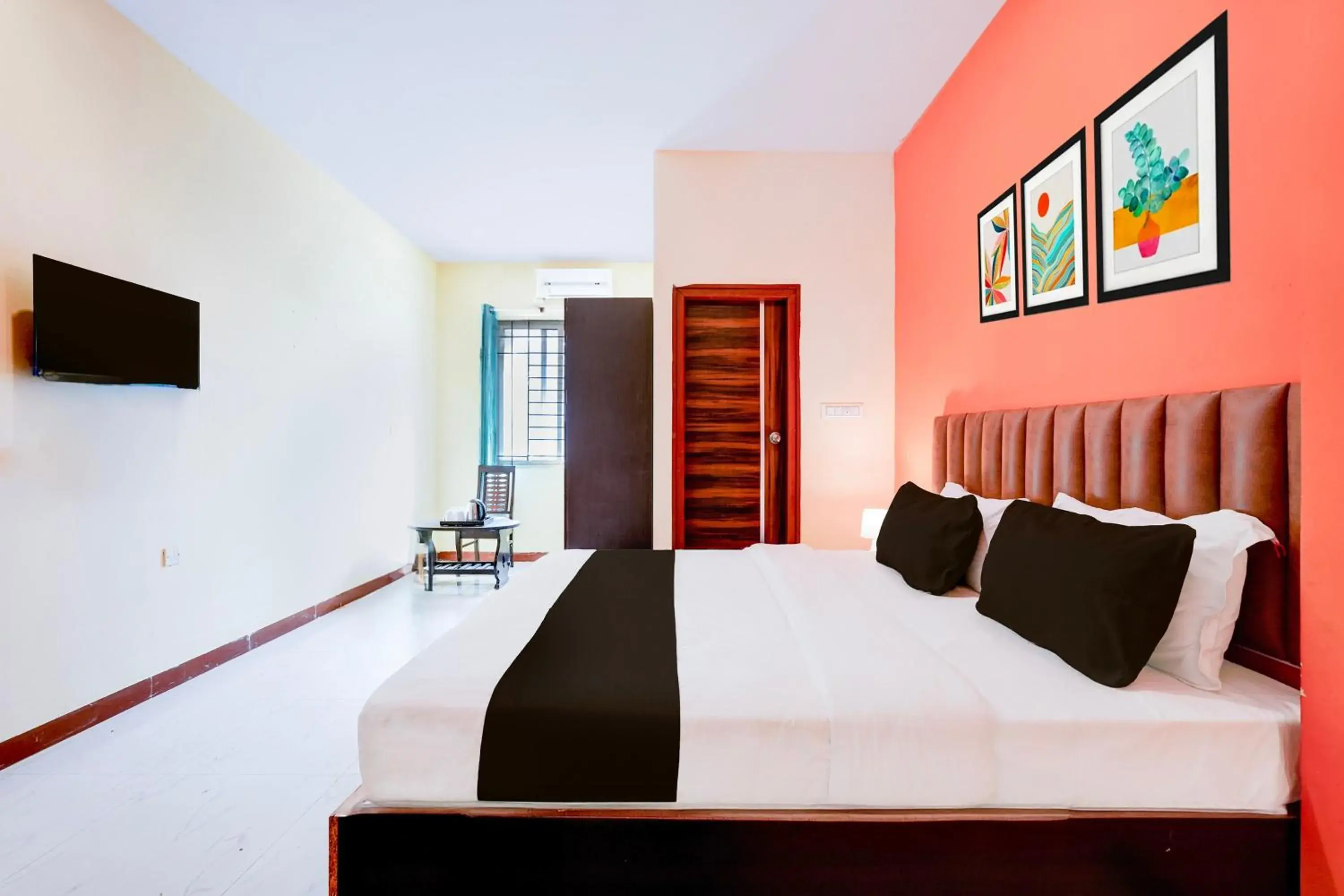 Bedroom, Bed in Super Hotel O Hennagara Rd Bommasandara Bedroom, Bed in Super Hotel O Hennagara Rd Bommasandara