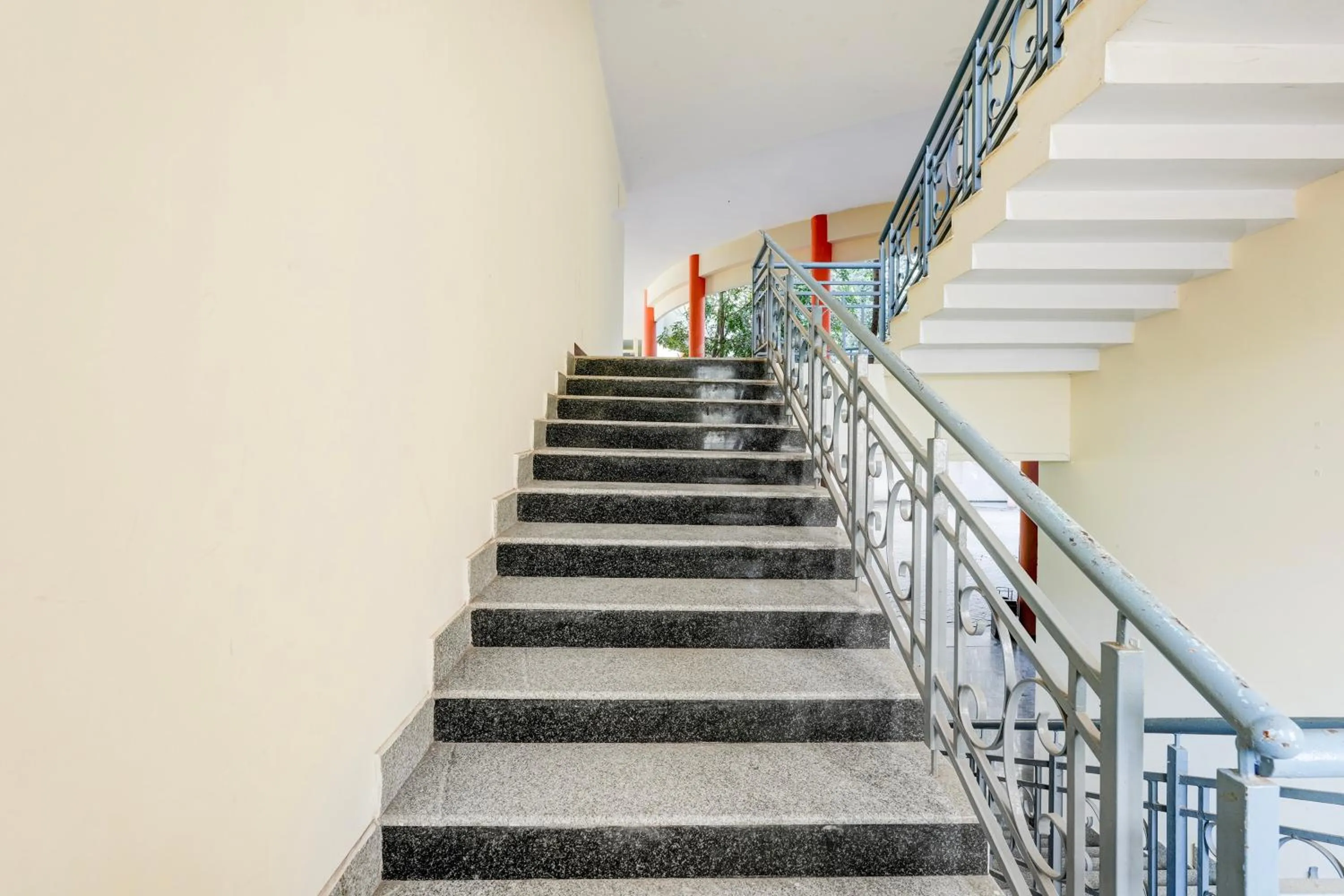 Lobby or reception in Super Hotel O Hennagara Rd Bommasandara