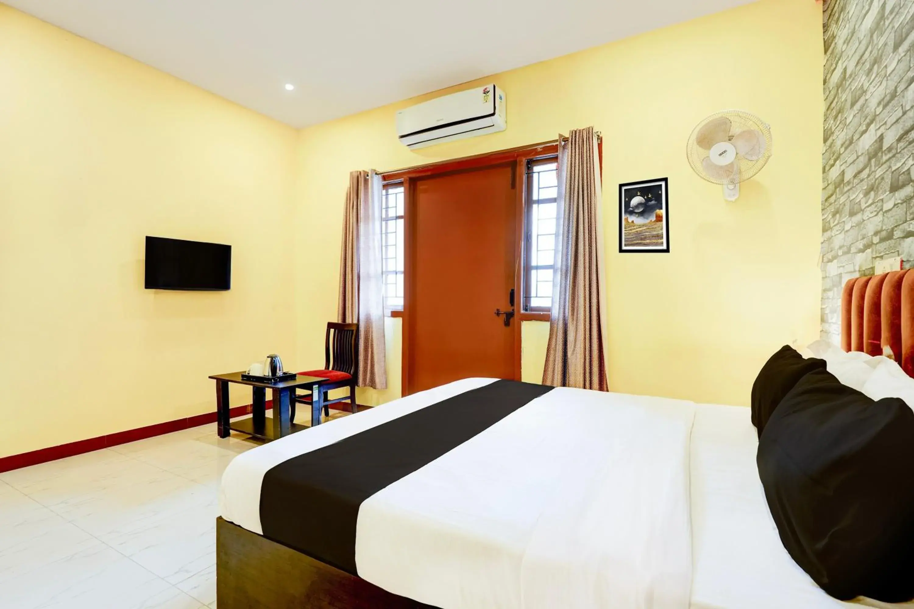 Bedroom, Bed in Super Hotel O Hennagara Rd Bommasandara Bedroom, Bed in Super Hotel O Hennagara Rd Bommasandara