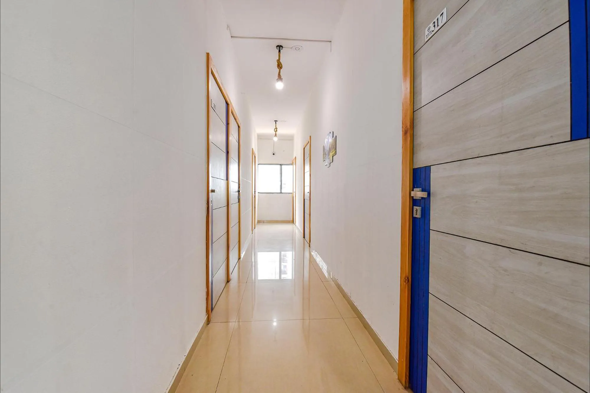 Lobby or reception in Via Solitaire