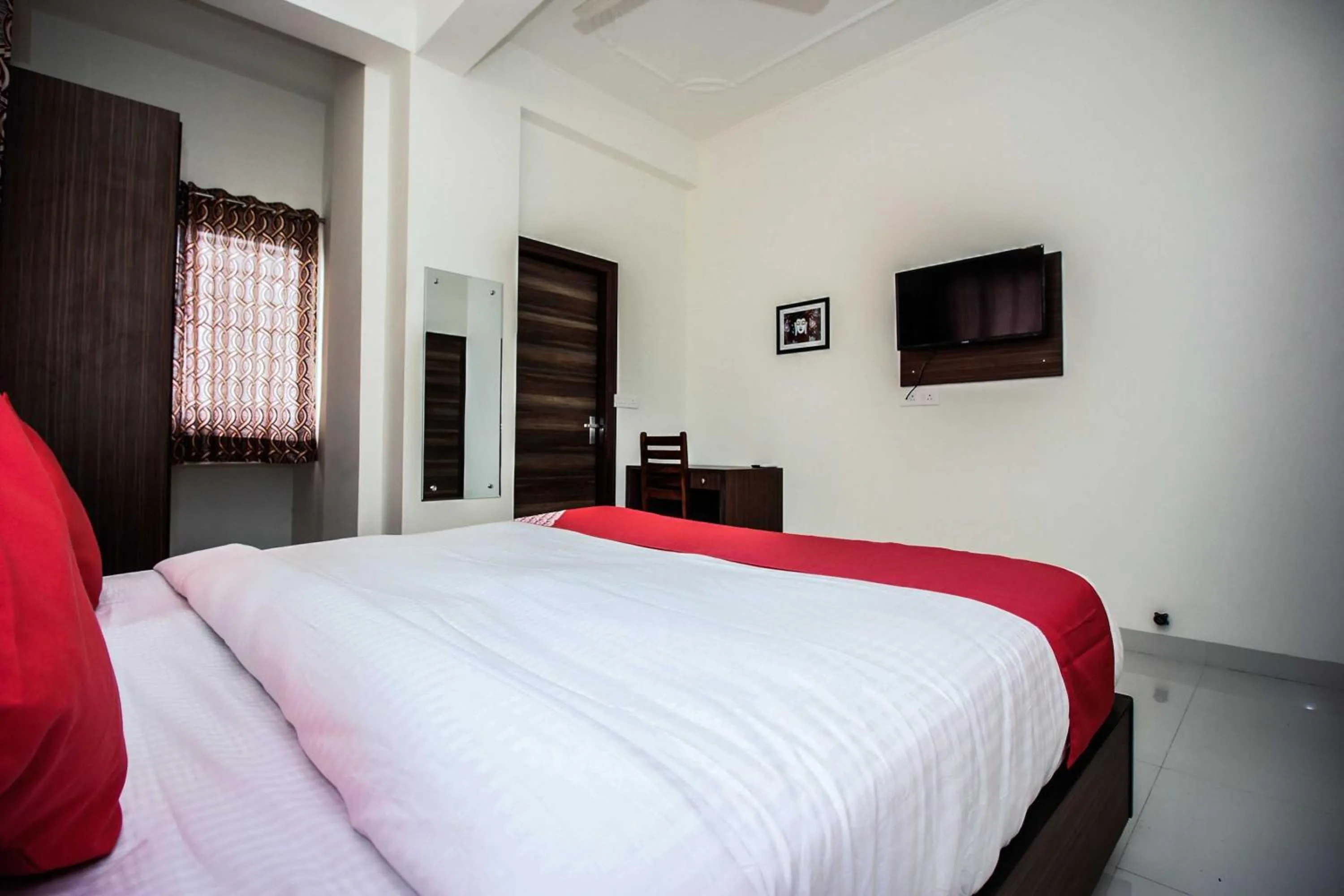 Bedroom in Hotel Karni Vilas