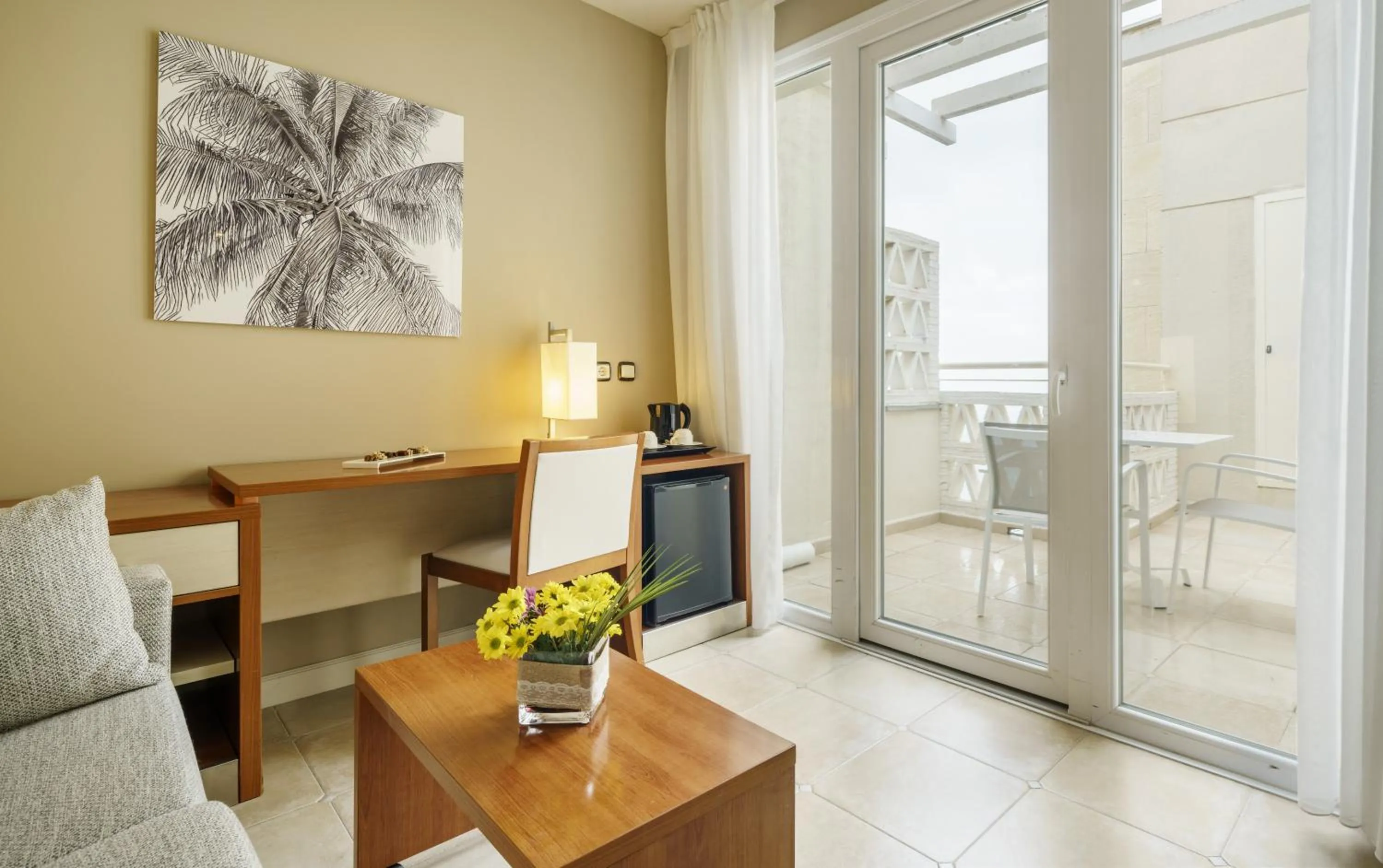 Balcony/Terrace in Ilunion Fuengirola