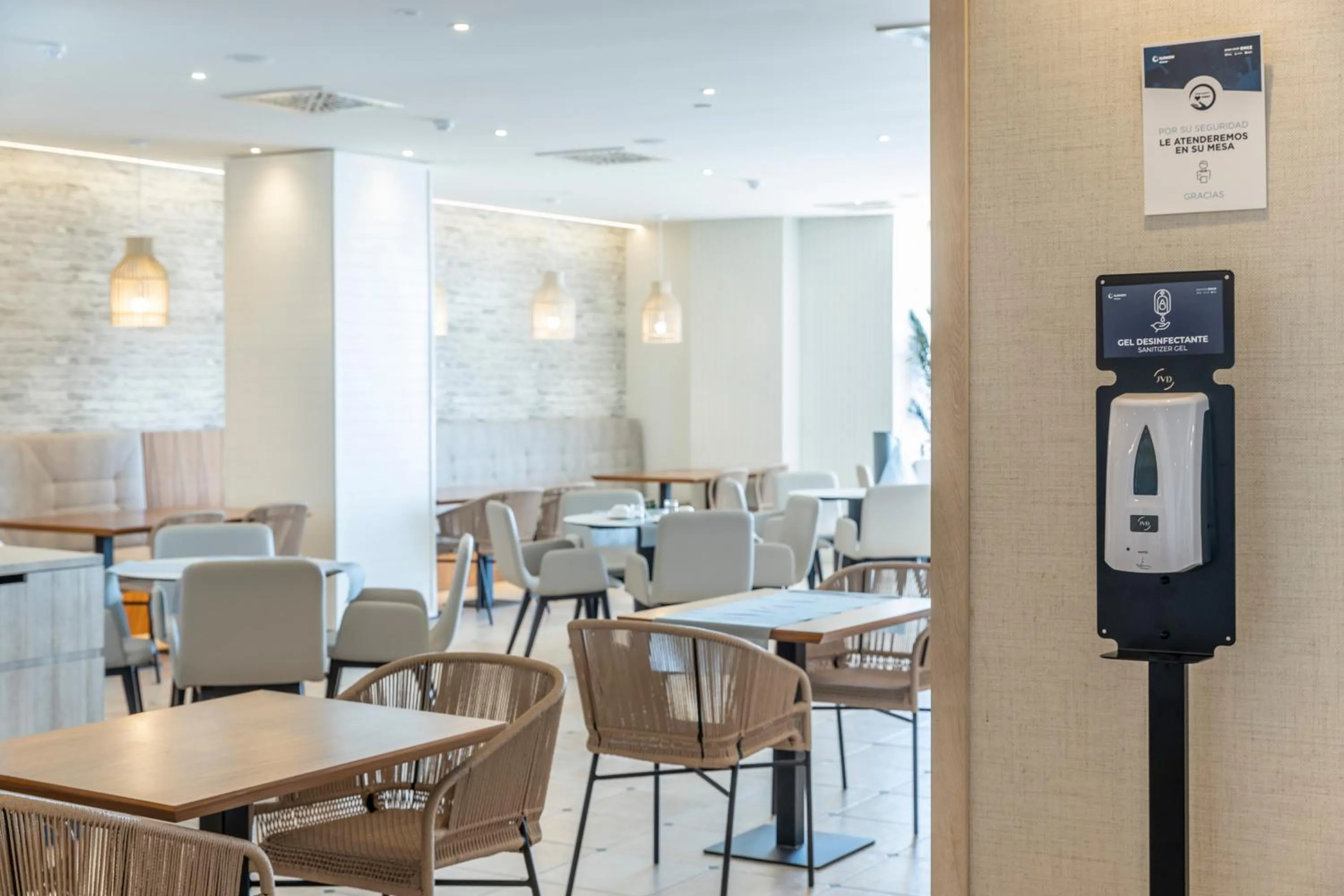 Restaurant/places to eat in Ilunion Fuengirola