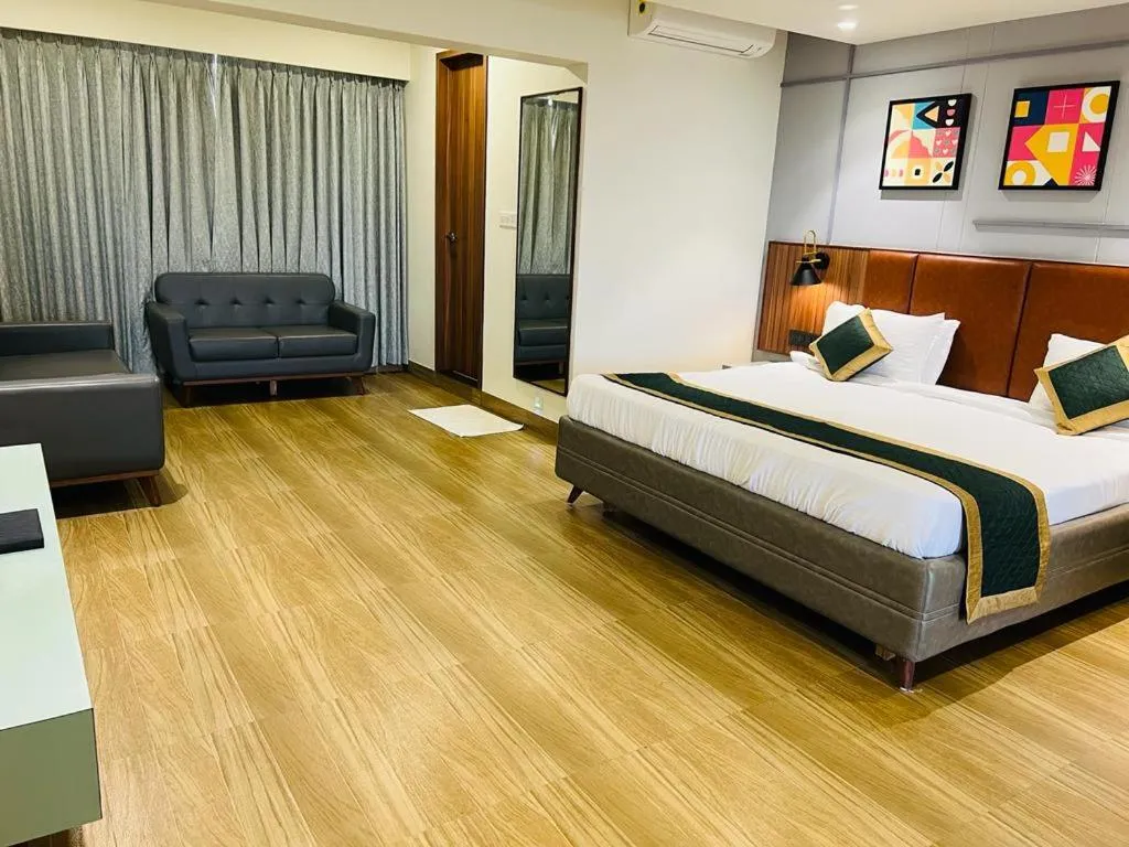 Bed in The Lemon Grass Hotel