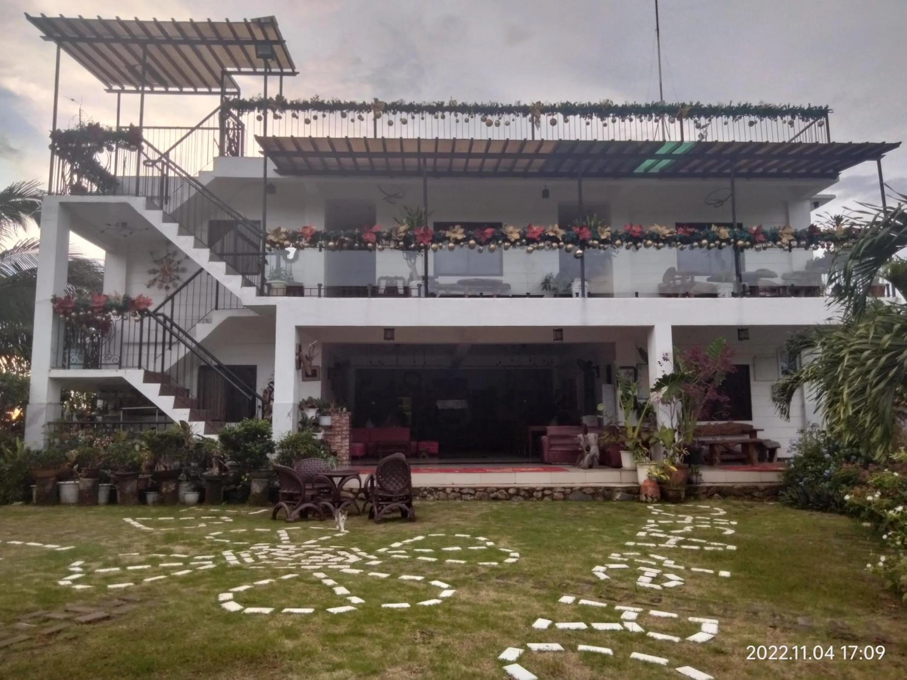 Casa de Robles Tanay Rizal