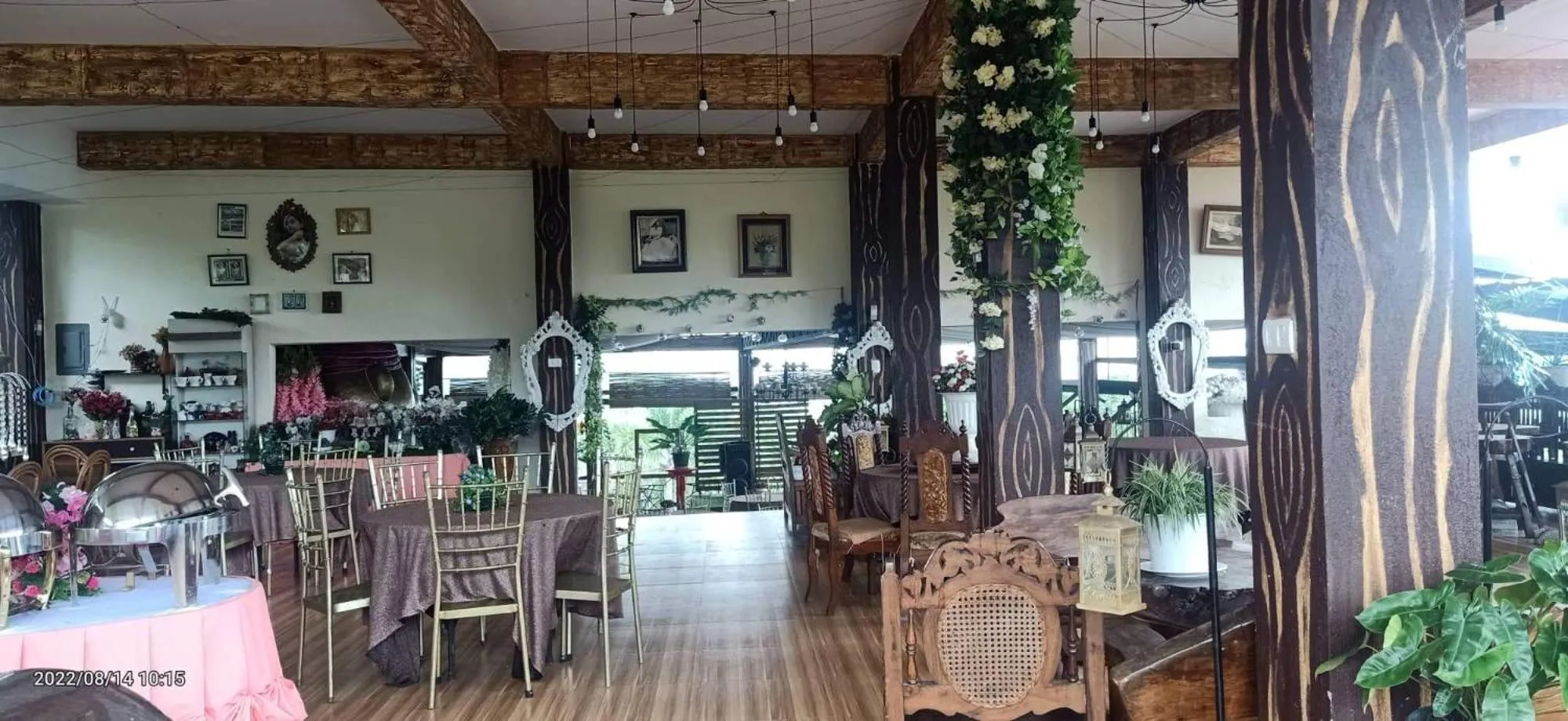 Restaurant/places to eat in Casa de Robles Tanay Rizal